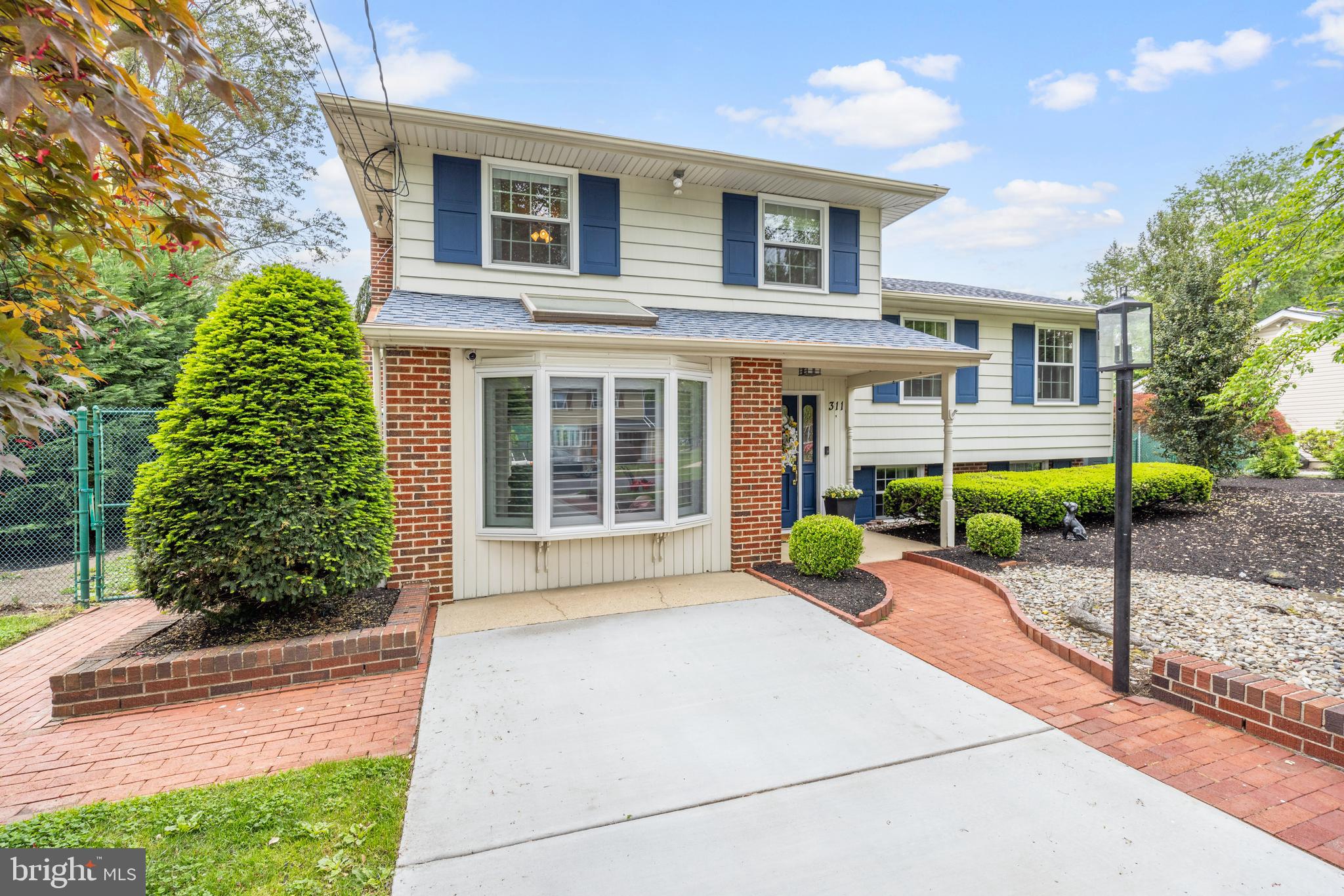 311 PORTSMOUTH ROAD