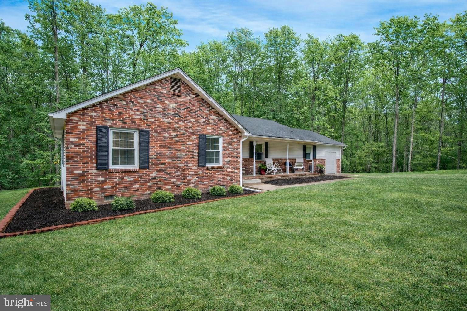 SALEM FARM ESTATES - Residential