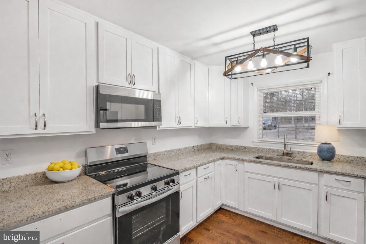 SALEM FARM ESTATES - Residential