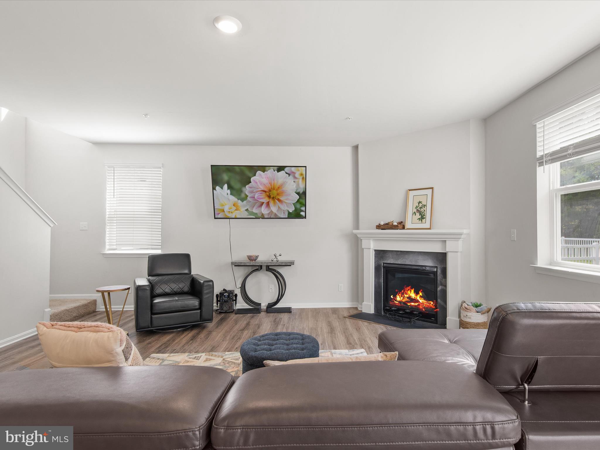 ROWENS MILL - Residential