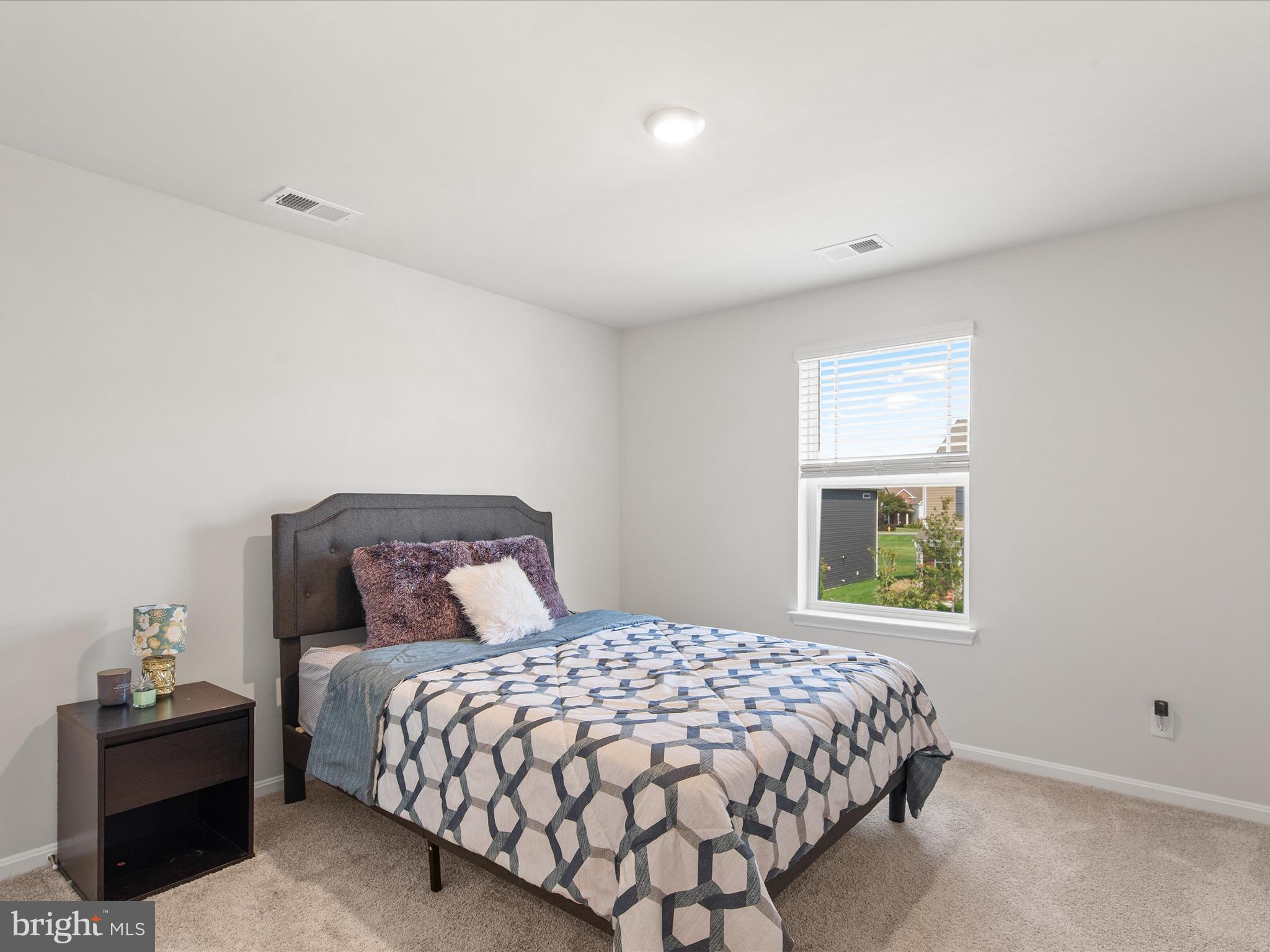 ROWENS MILL - Residential