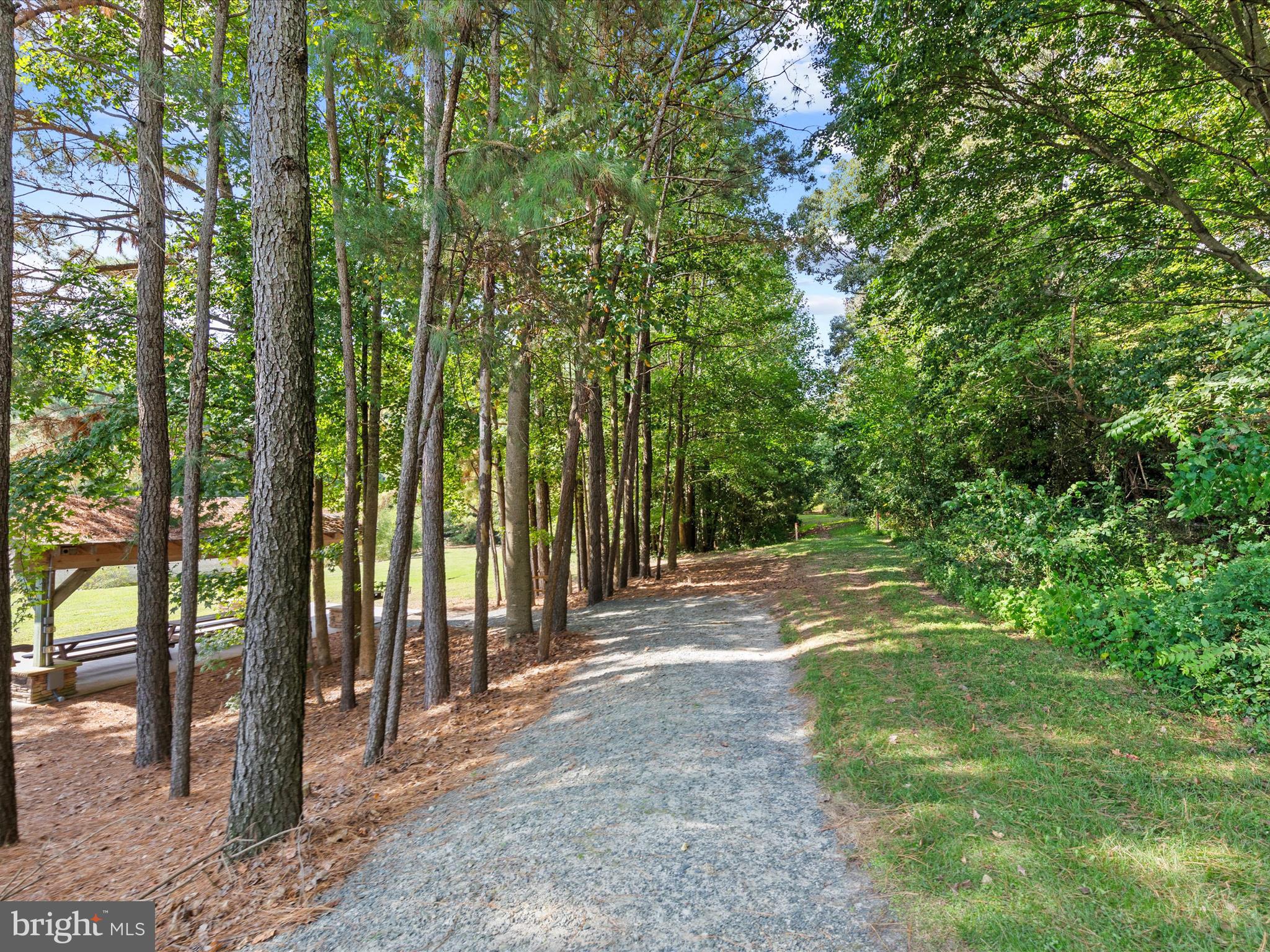 ROWENS MILL - Residential