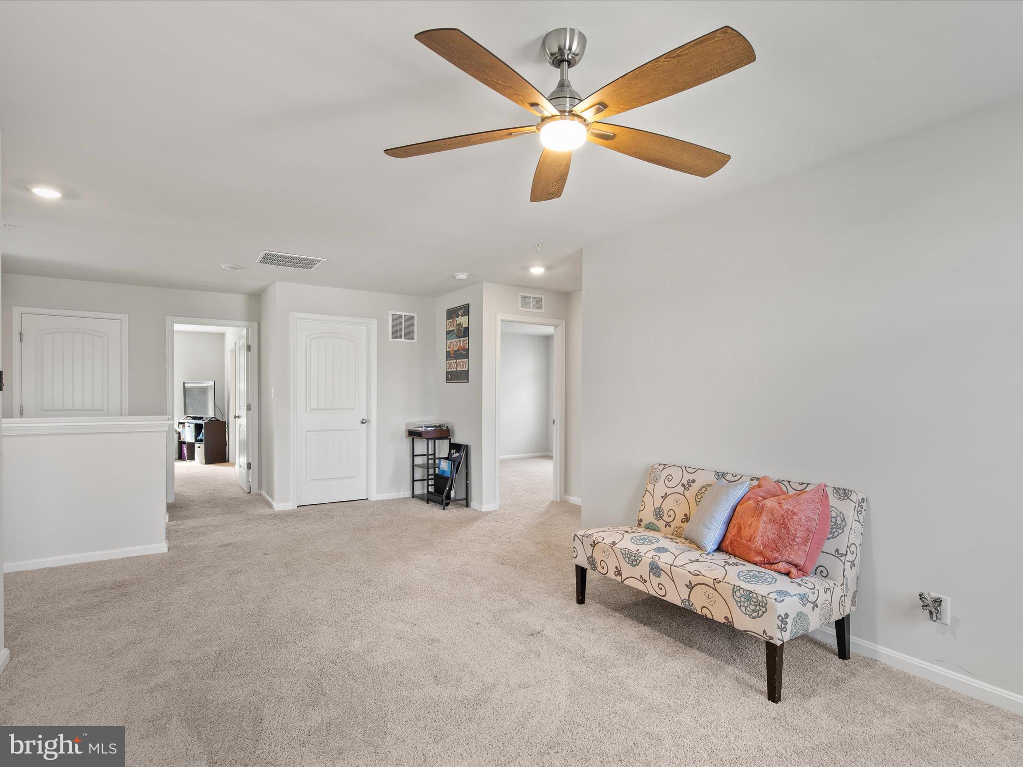 ROWENS MILL - Residential