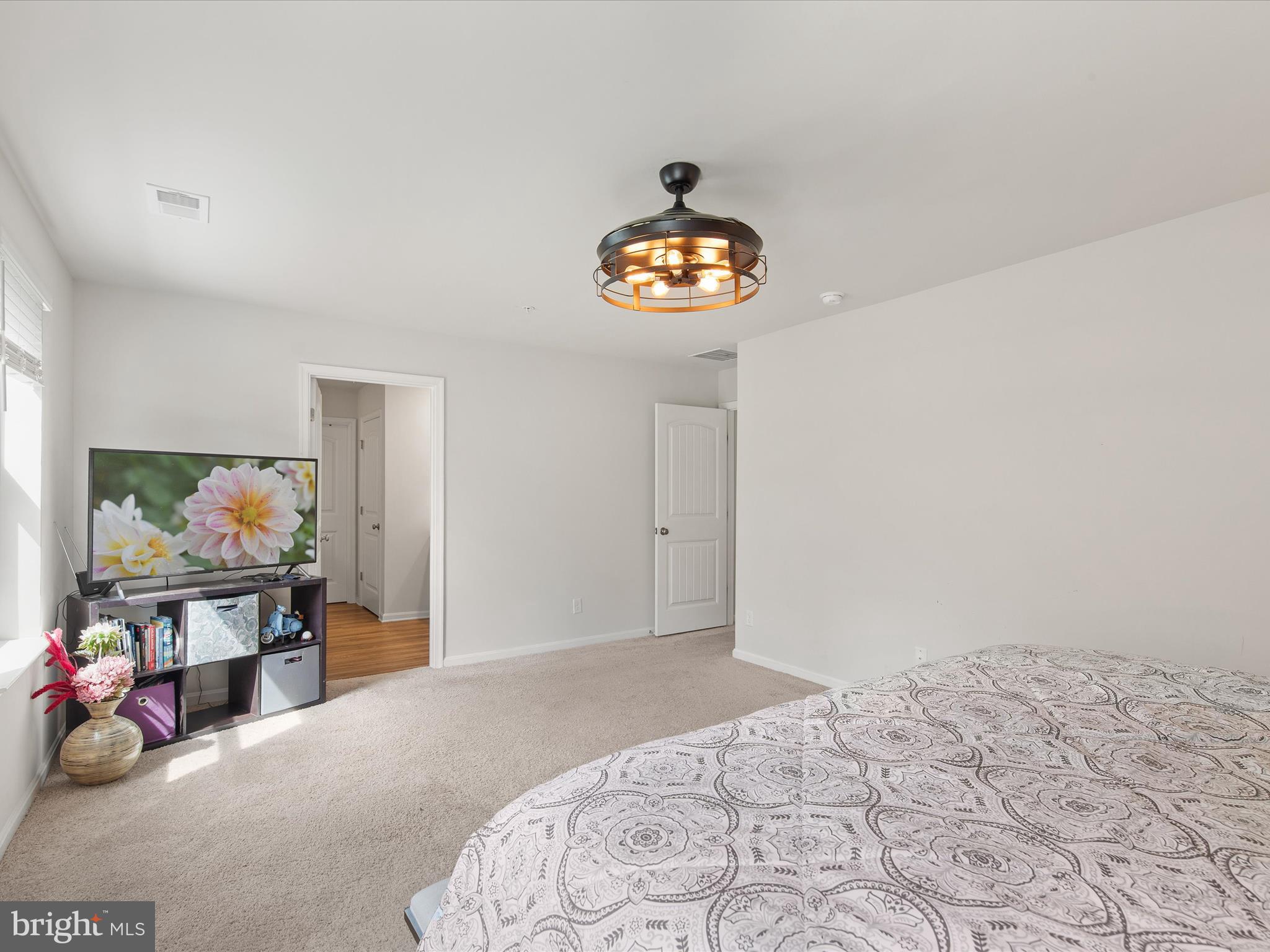 ROWENS MILL - Residential