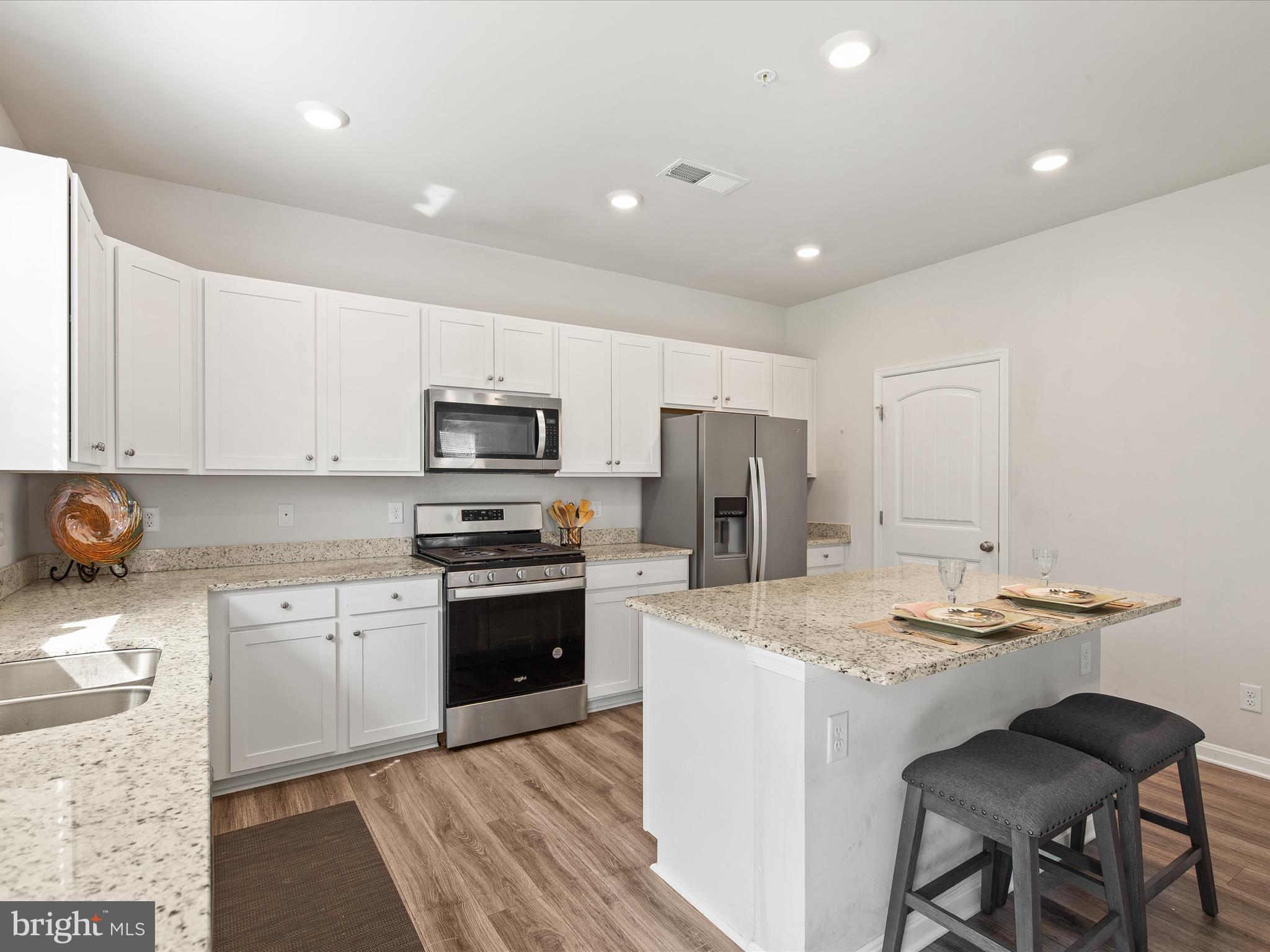 ROWENS MILL - Residential