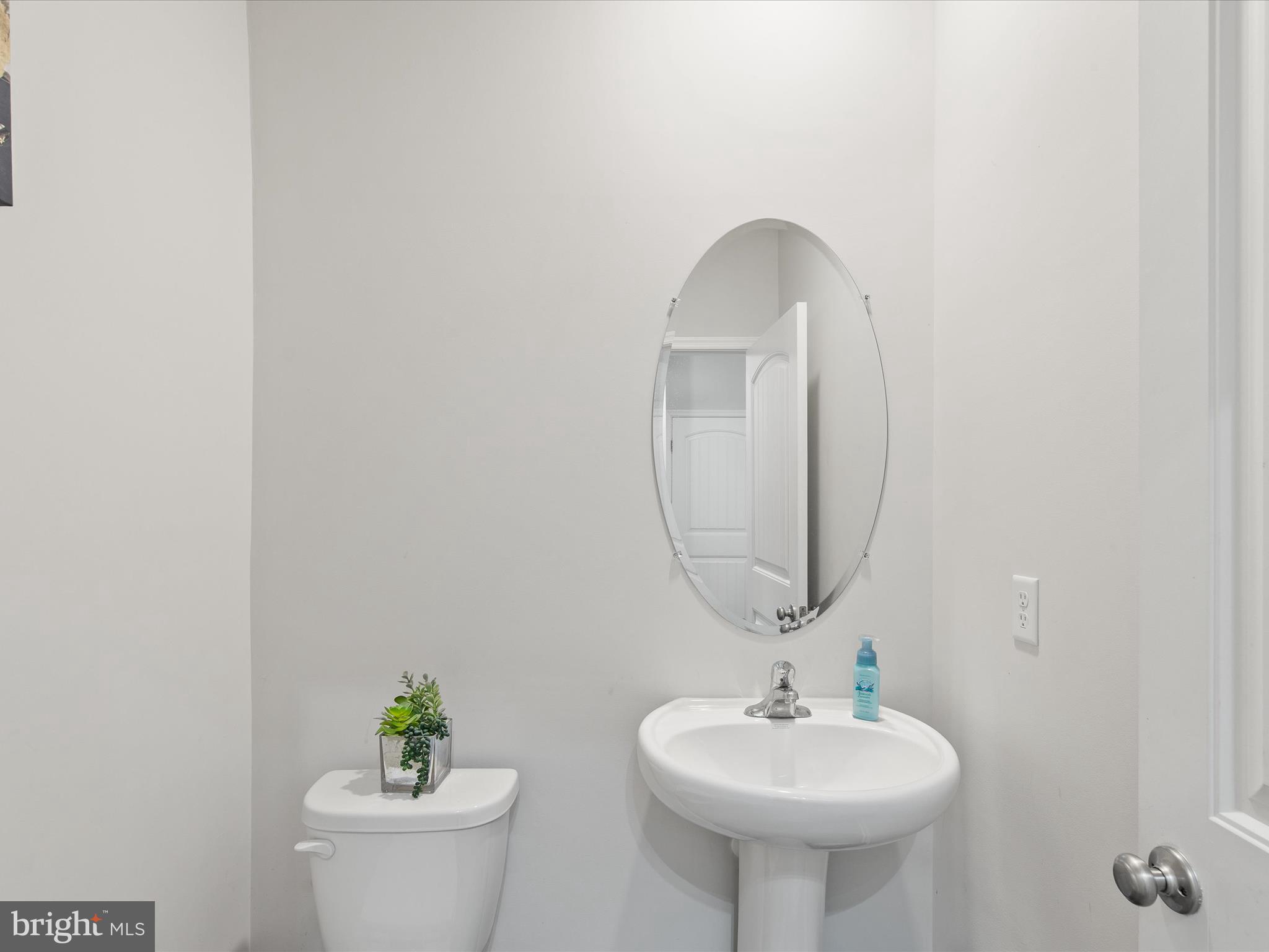 ROWENS MILL - Residential