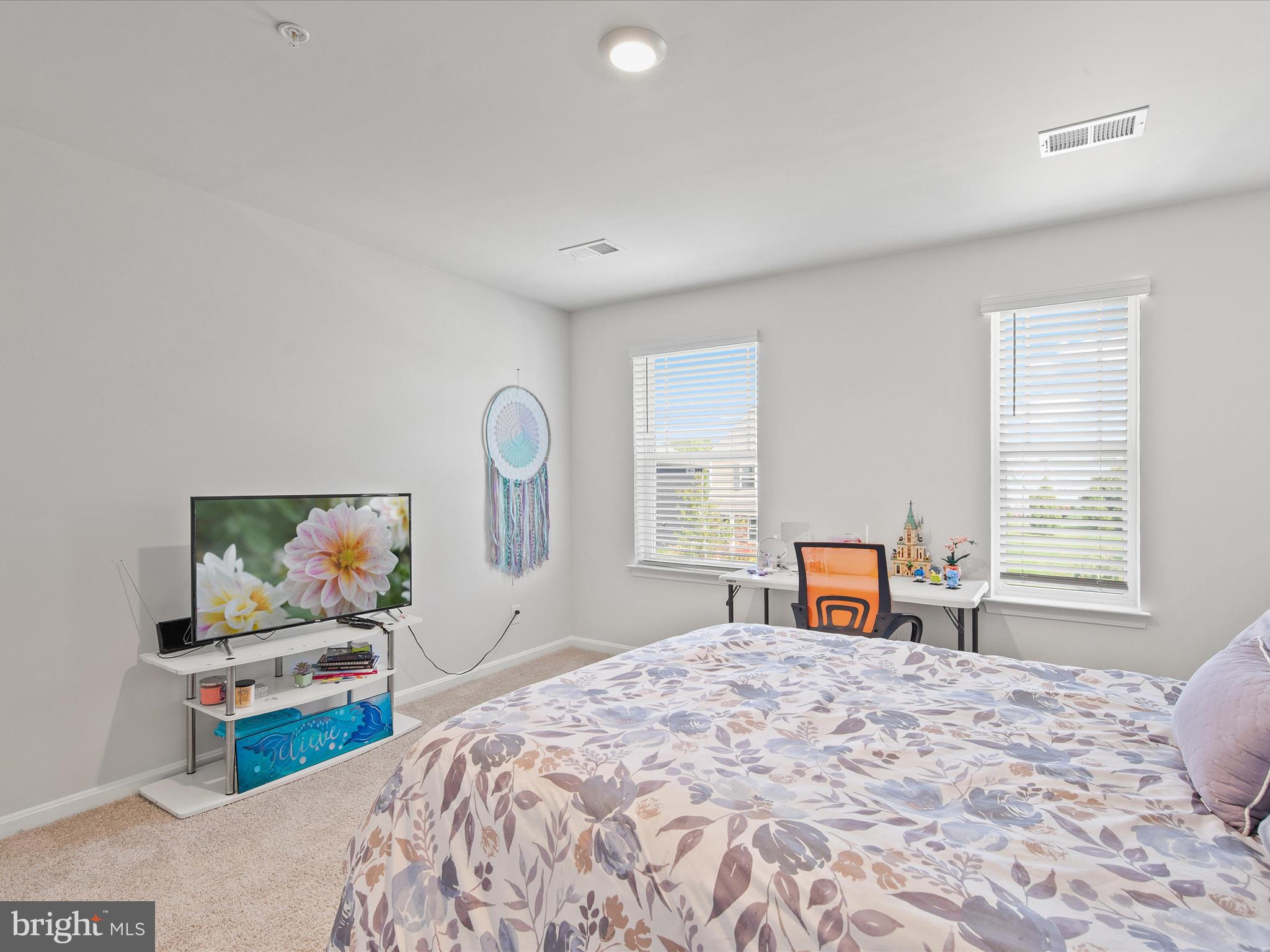 ROWENS MILL - Residential