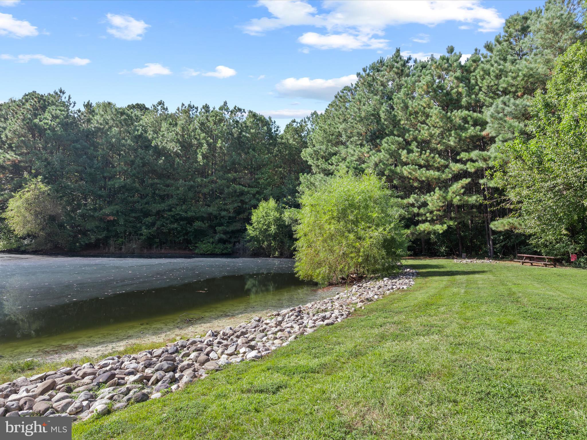 ROWENS MILL - Residential