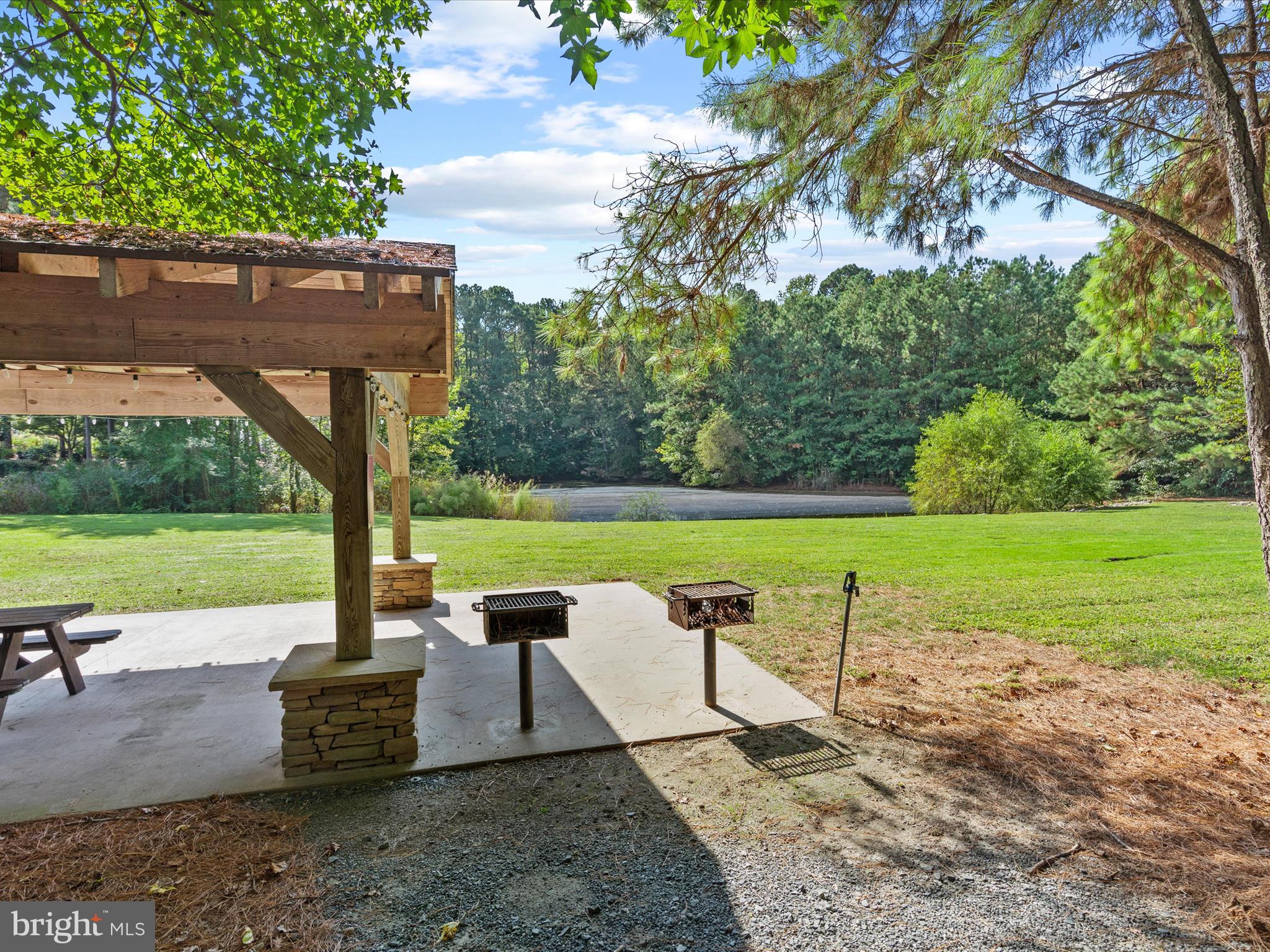 ROWENS MILL - Residential