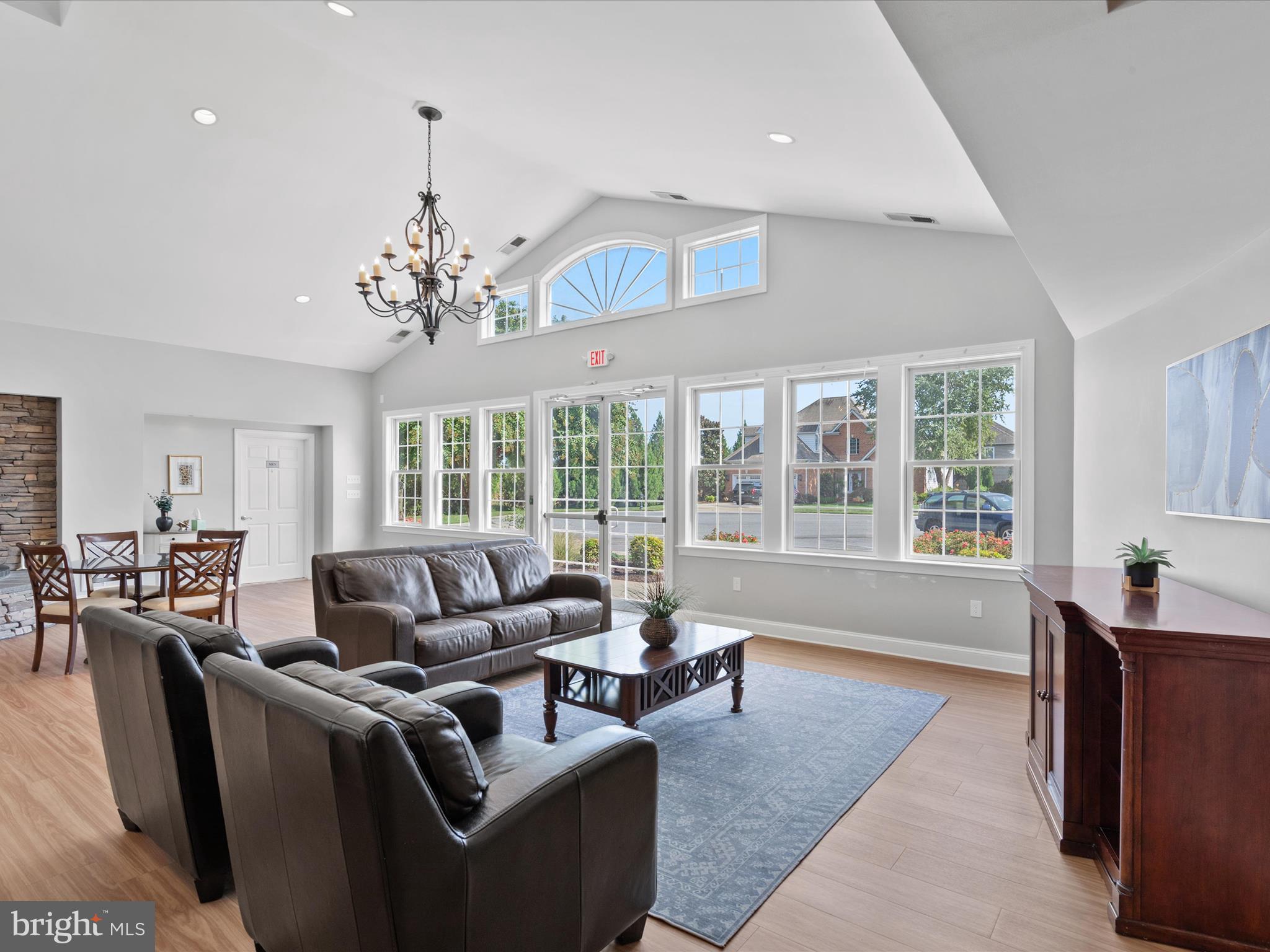 ROWENS MILL - Residential