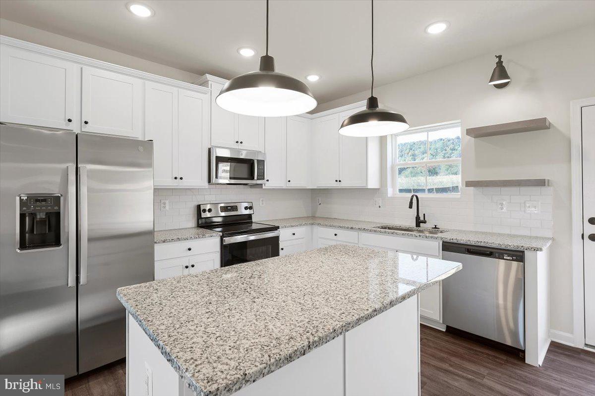 DILLON FARM - Residential