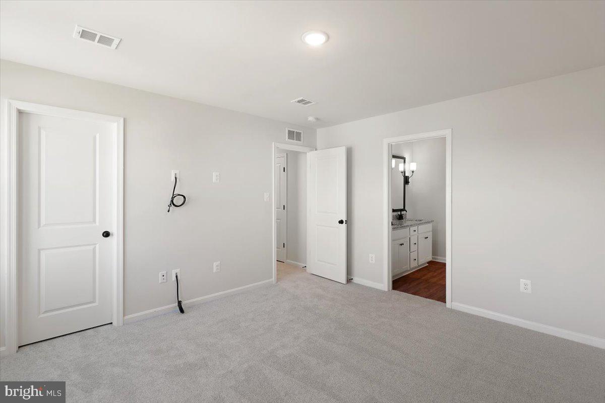 DILLON FARM - Residential