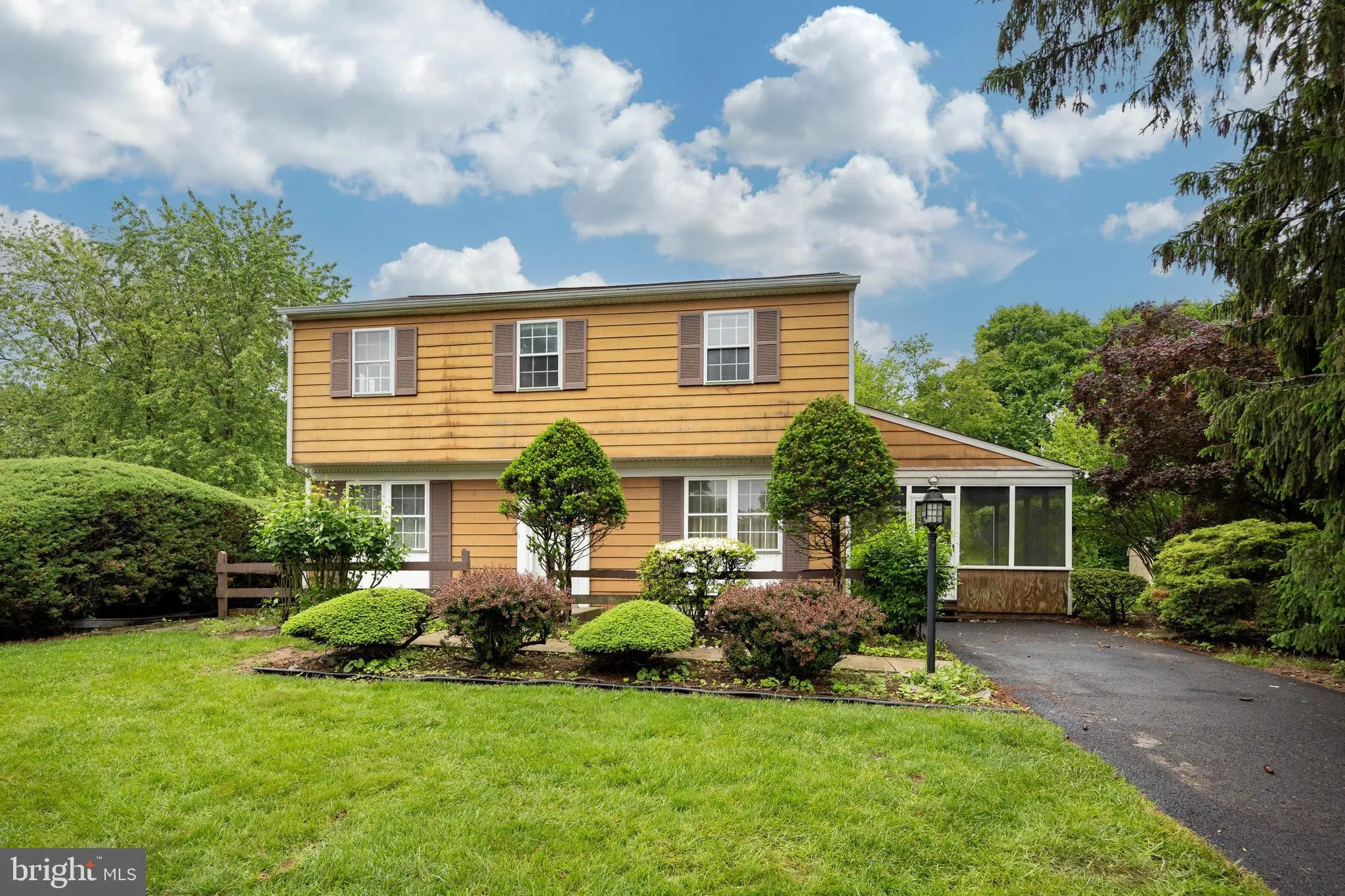 Collegeville, Pennsylvania 19426, United States, 4 Bedrooms Bedrooms, ,2 BathroomsBathrooms,Residential,Pending,132347