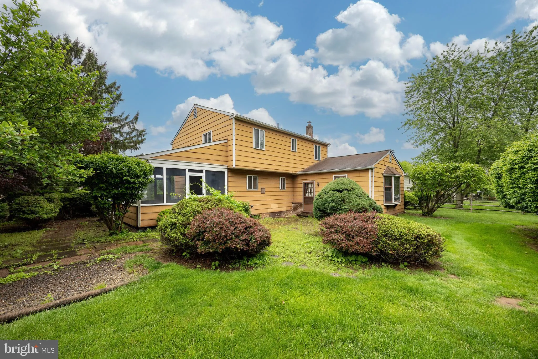 Collegeville, Pennsylvania 19426, United States, 4 Bedrooms Bedrooms, ,2 BathroomsBathrooms,Residential,Pending,132347