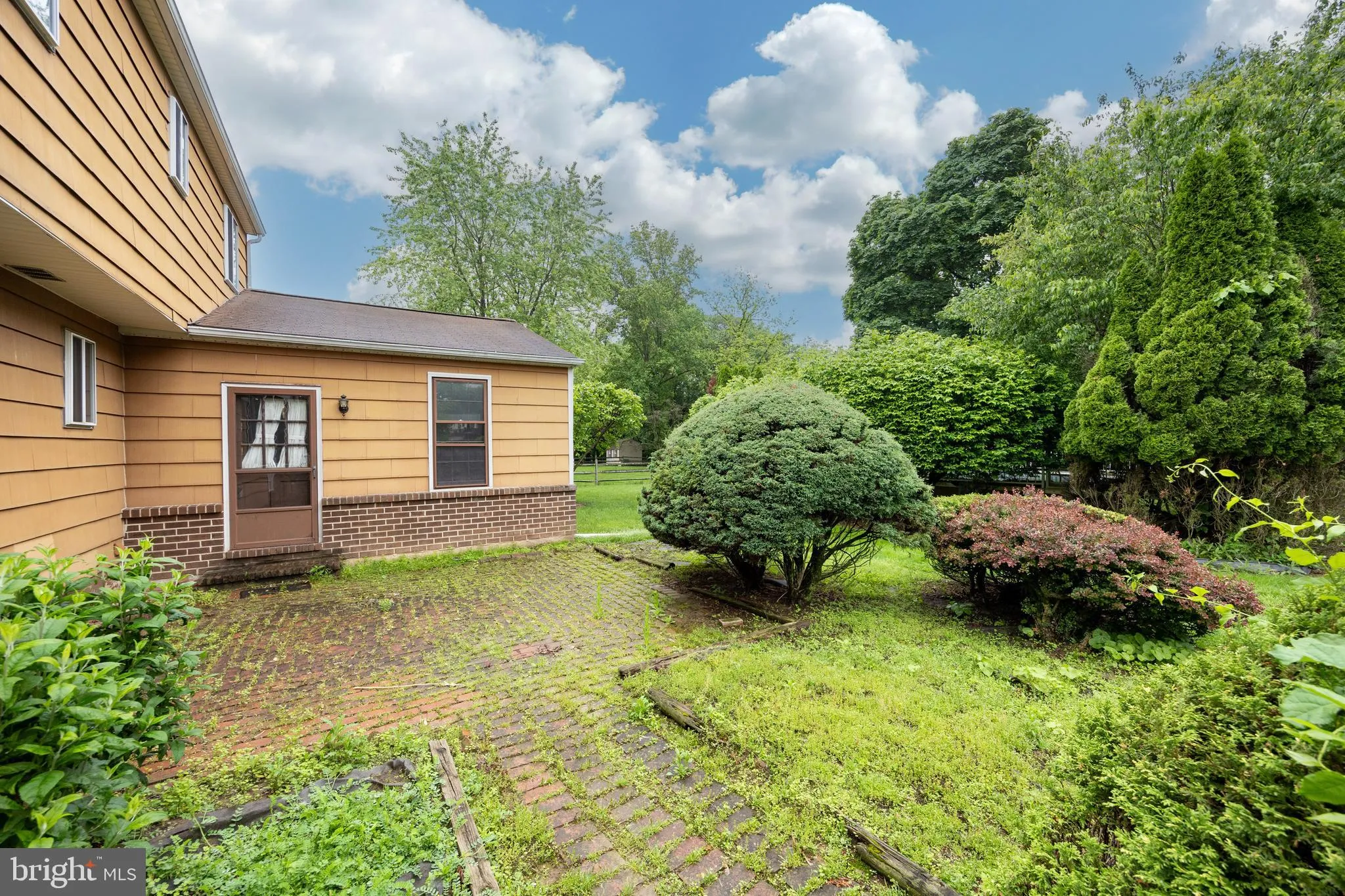 Collegeville, Pennsylvania 19426, United States, 4 Bedrooms Bedrooms, ,2 BathroomsBathrooms,Residential,Pending,132347