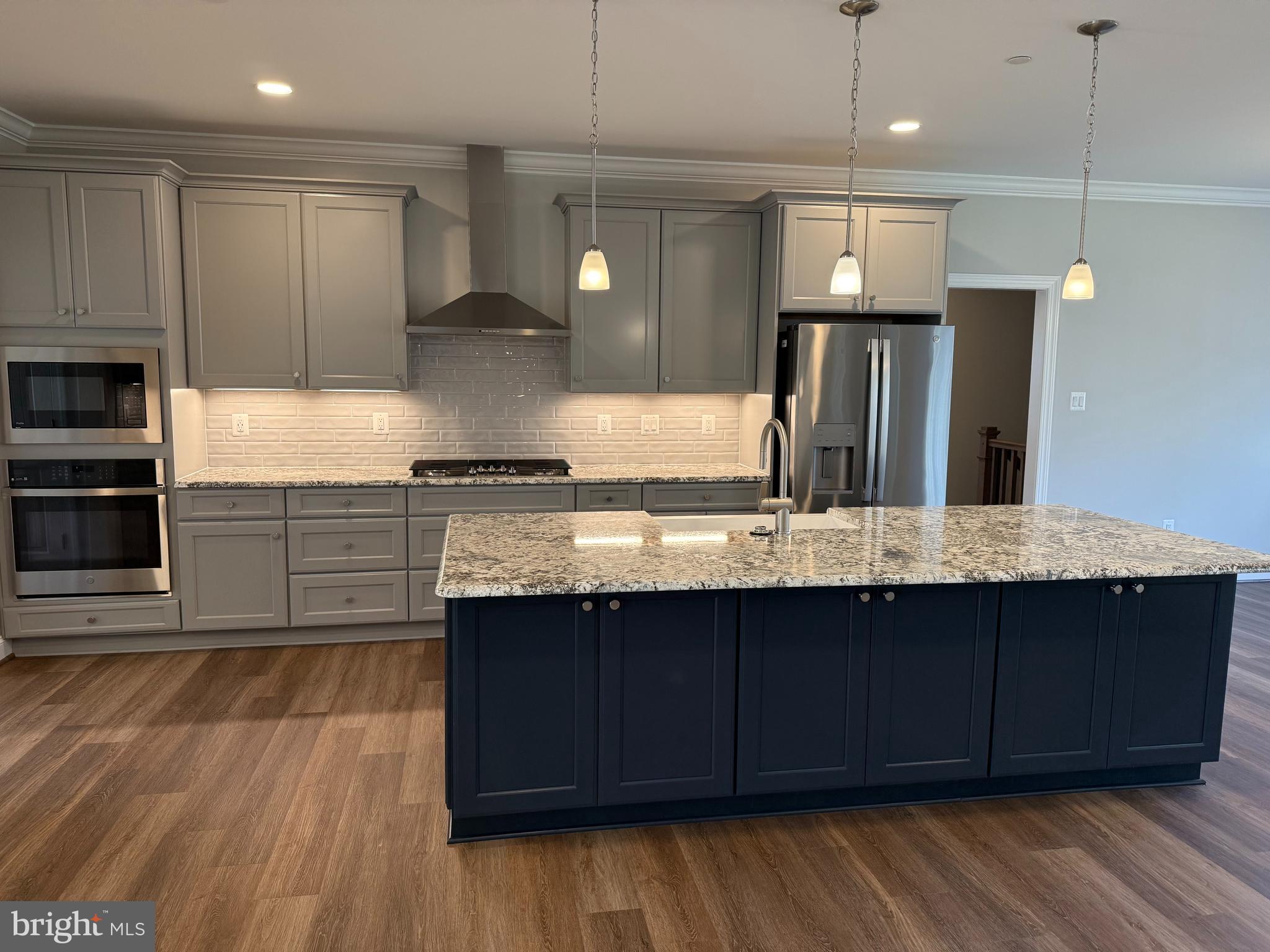 7915 WILLIAM SMALLWOOD CT