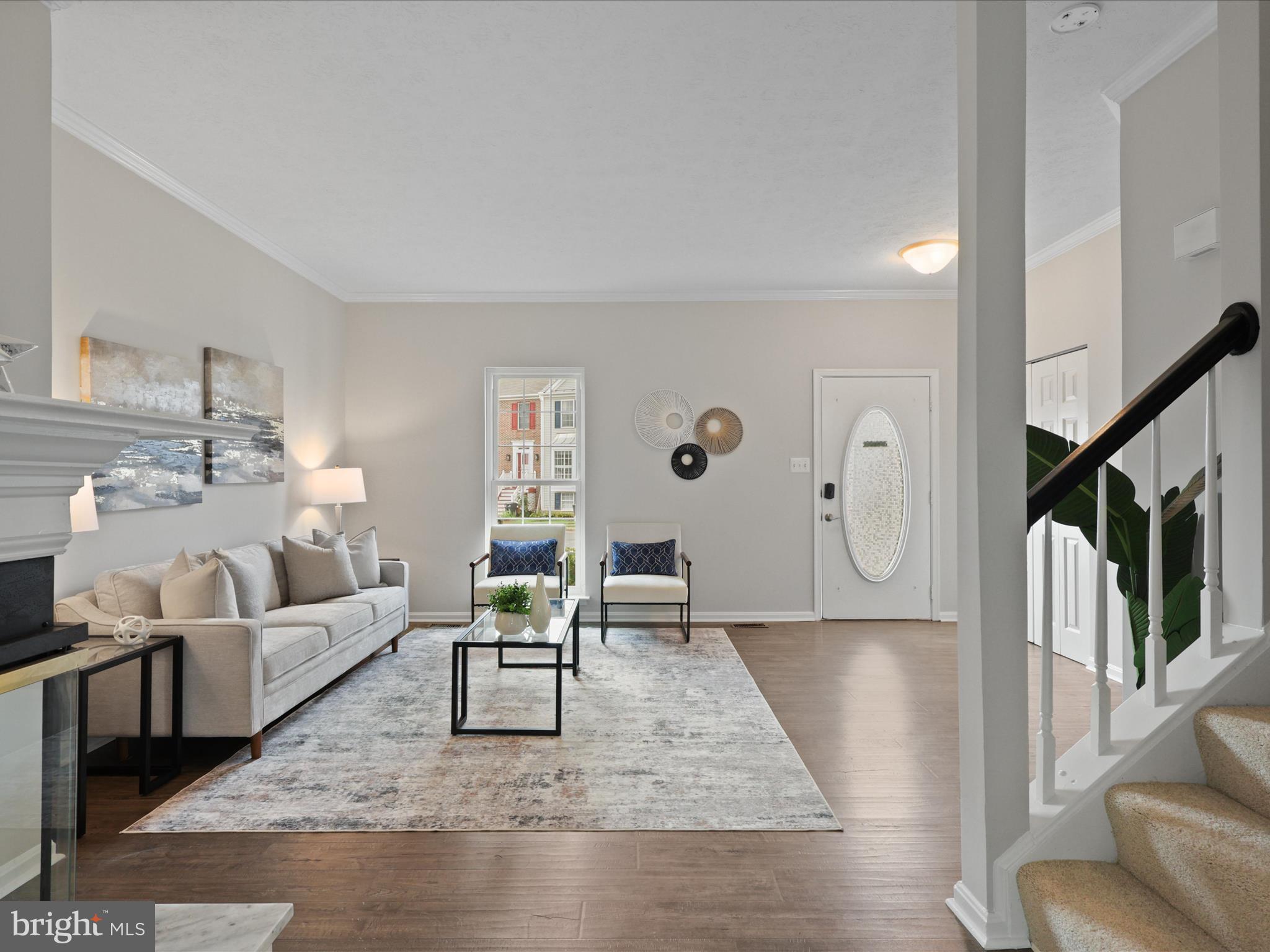 FAIRVIEW SQUARE - Residential