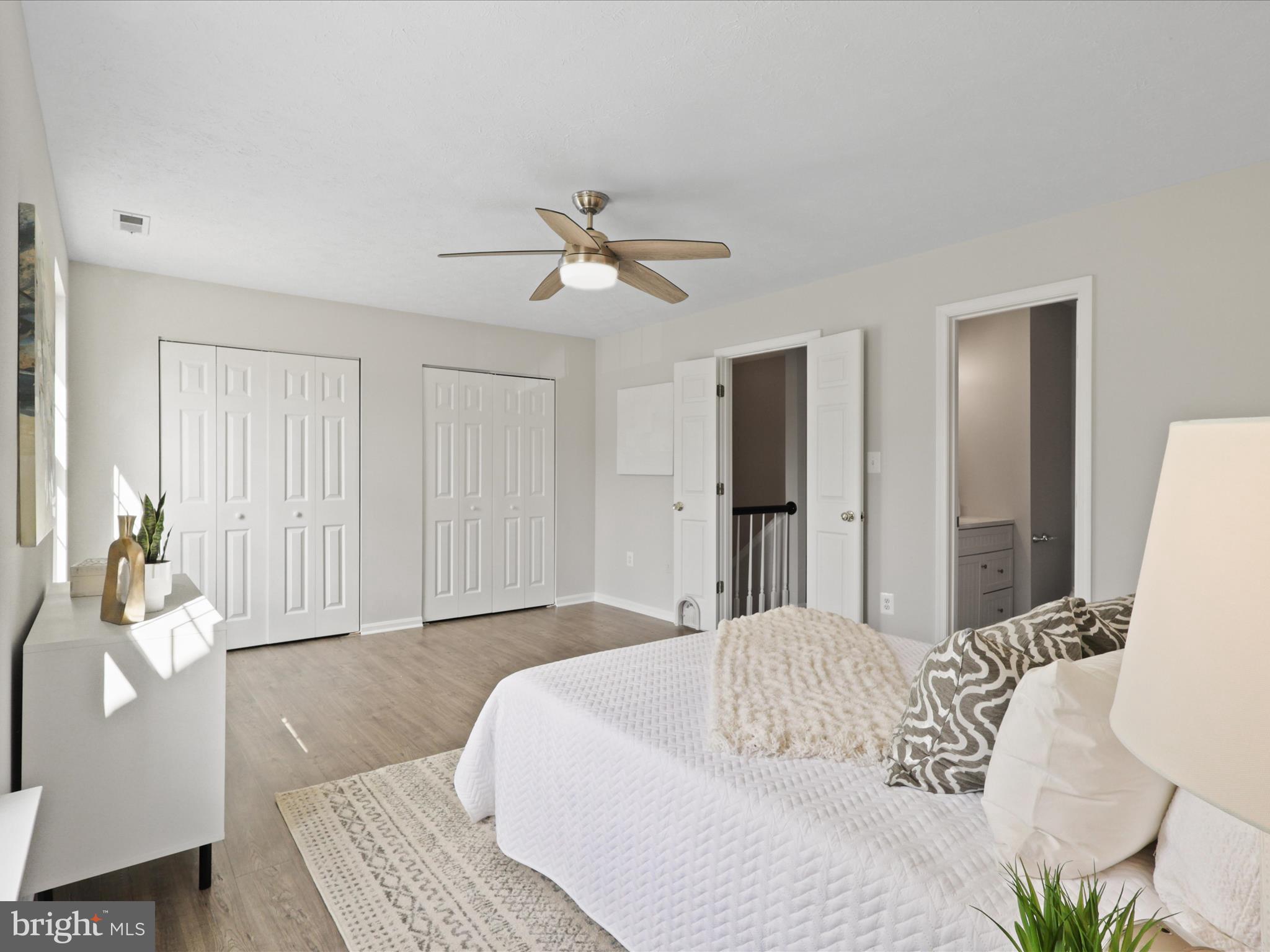 FAIRVIEW SQUARE - Residential