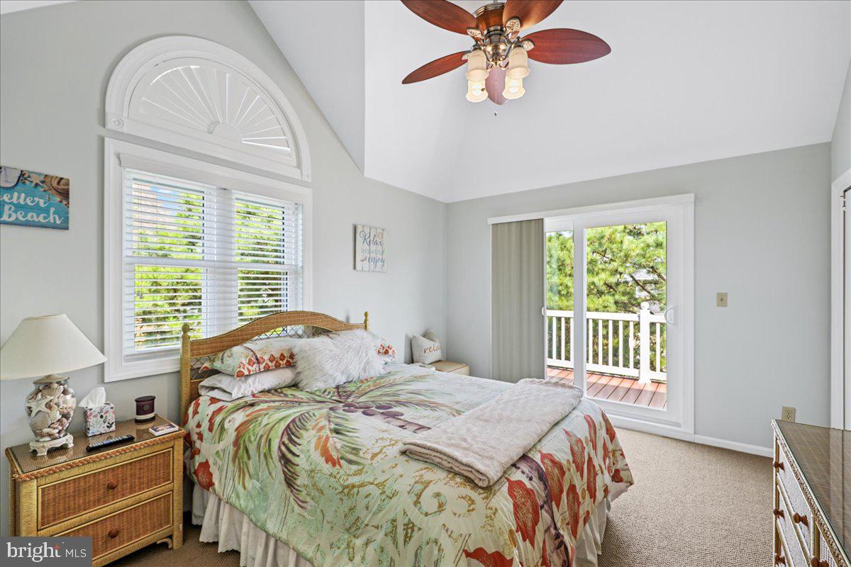 BREAKWATER BEACH - Residential