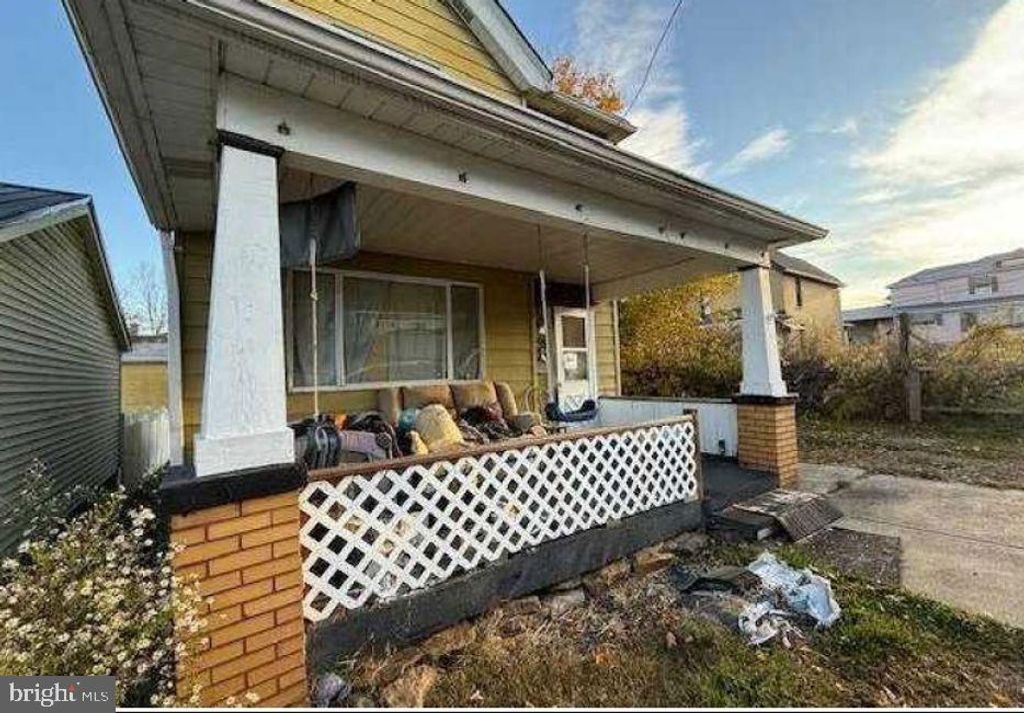 Photo of 508 Watson Street, VANDERGRIFT, PA 15690 (MLS # PAWL2000180)