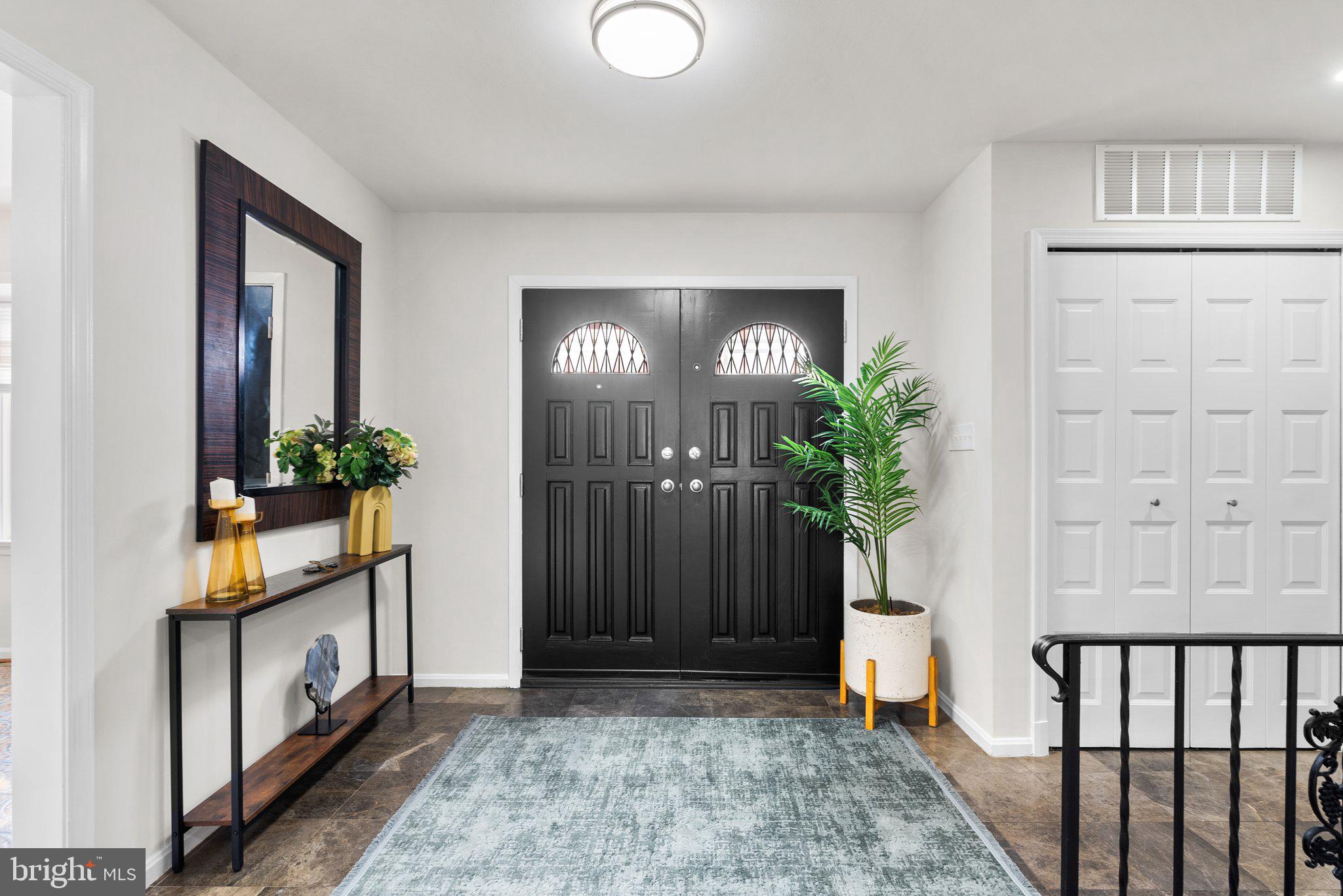 KEMP MILL - Residential