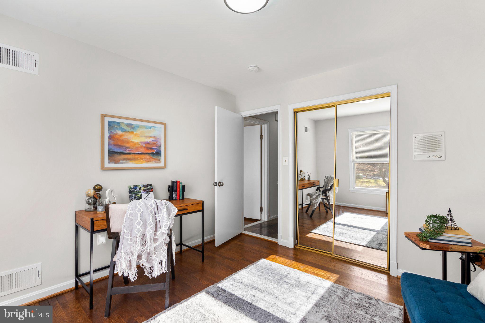 KEMP MILL - Residential