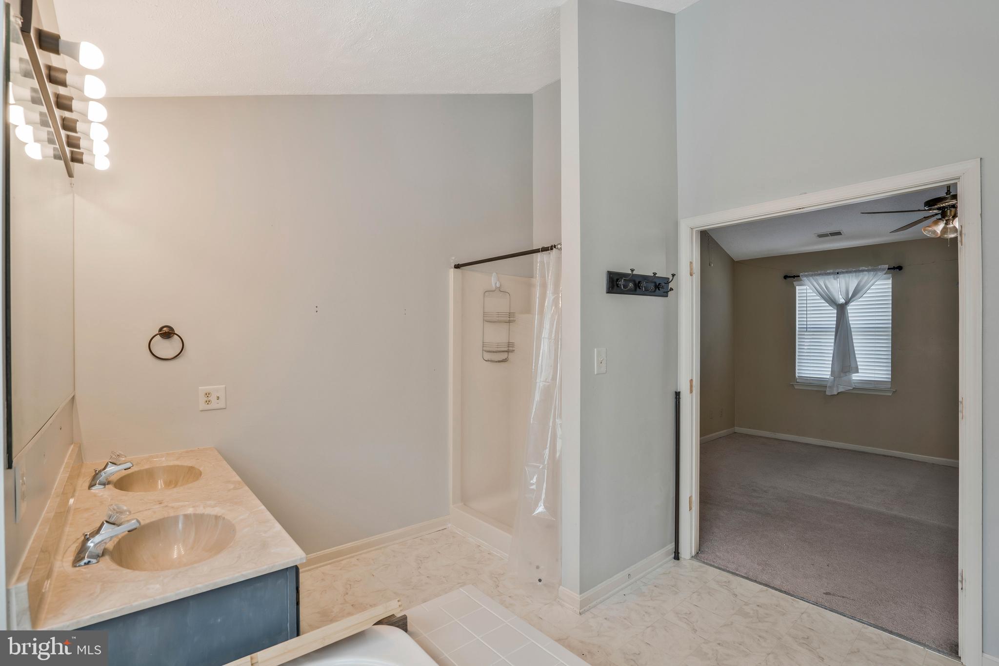 HEARDS ESTATES - Residential