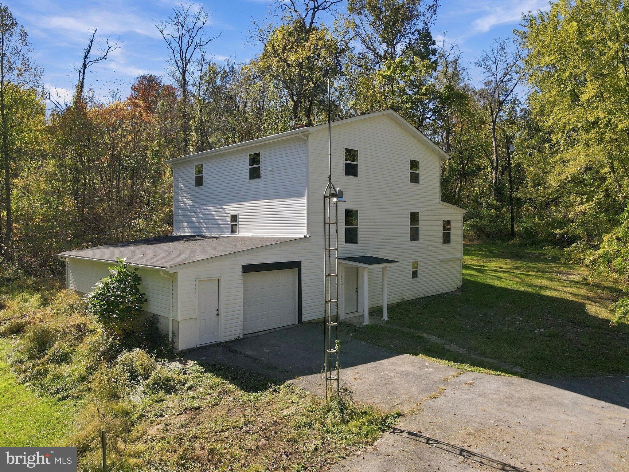 132 RIVERVIEW DRIVE