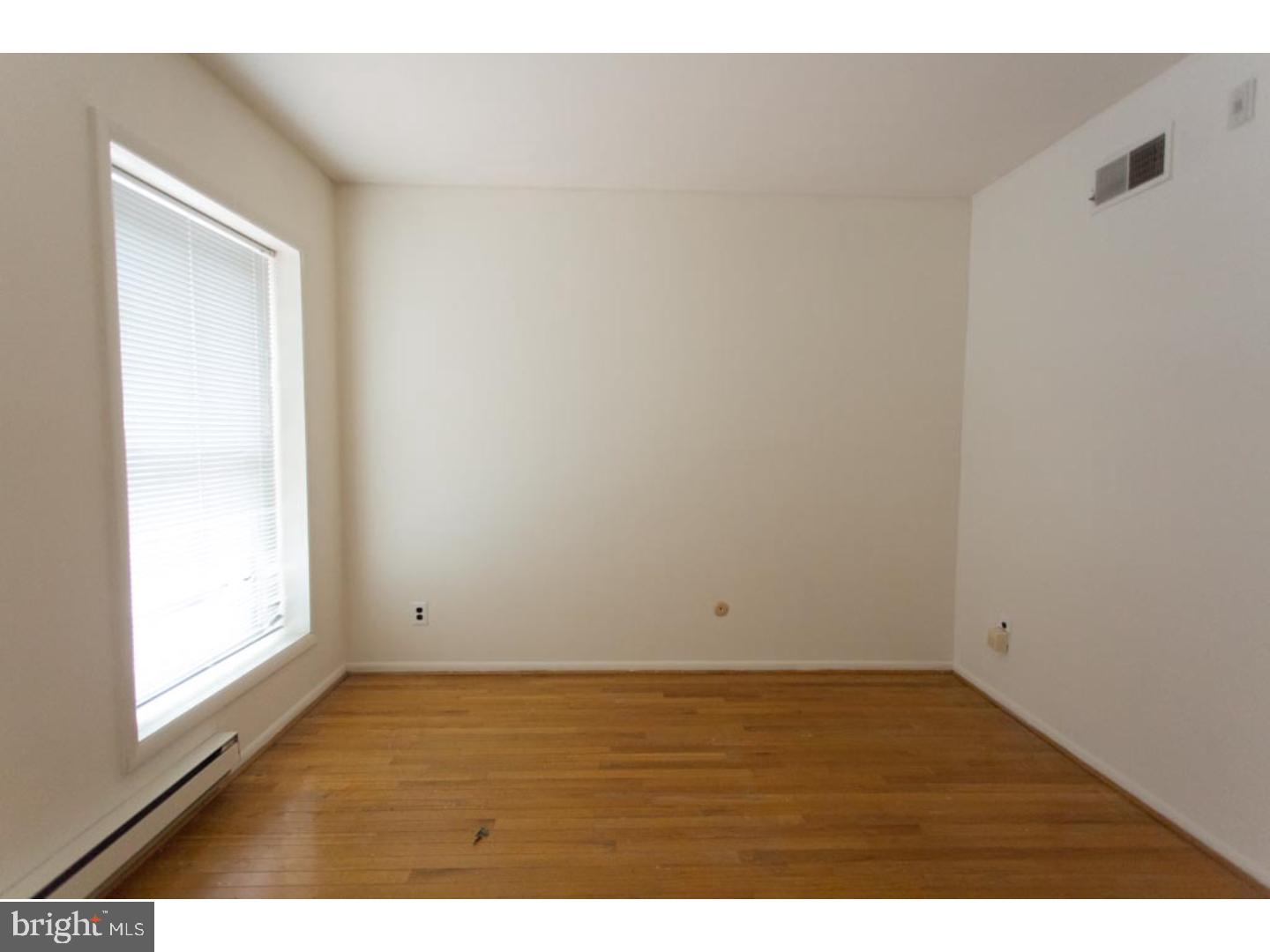 WASHINGTON SQ - Residential Lease