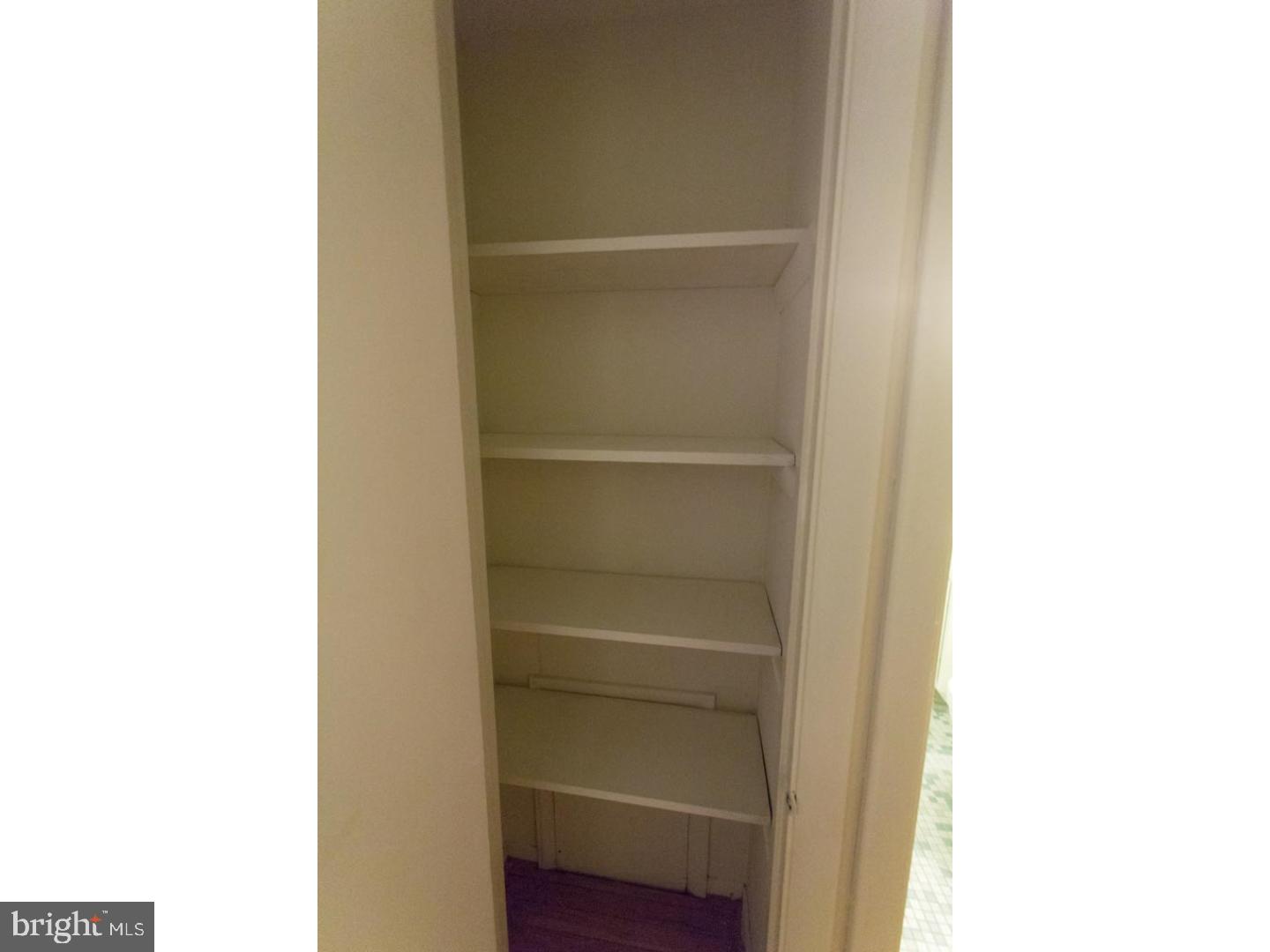 WASHINGTON SQ - Residential Lease