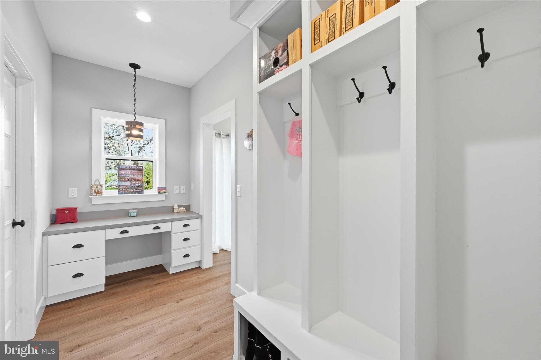 WRIGHT'S LANDING - Residential