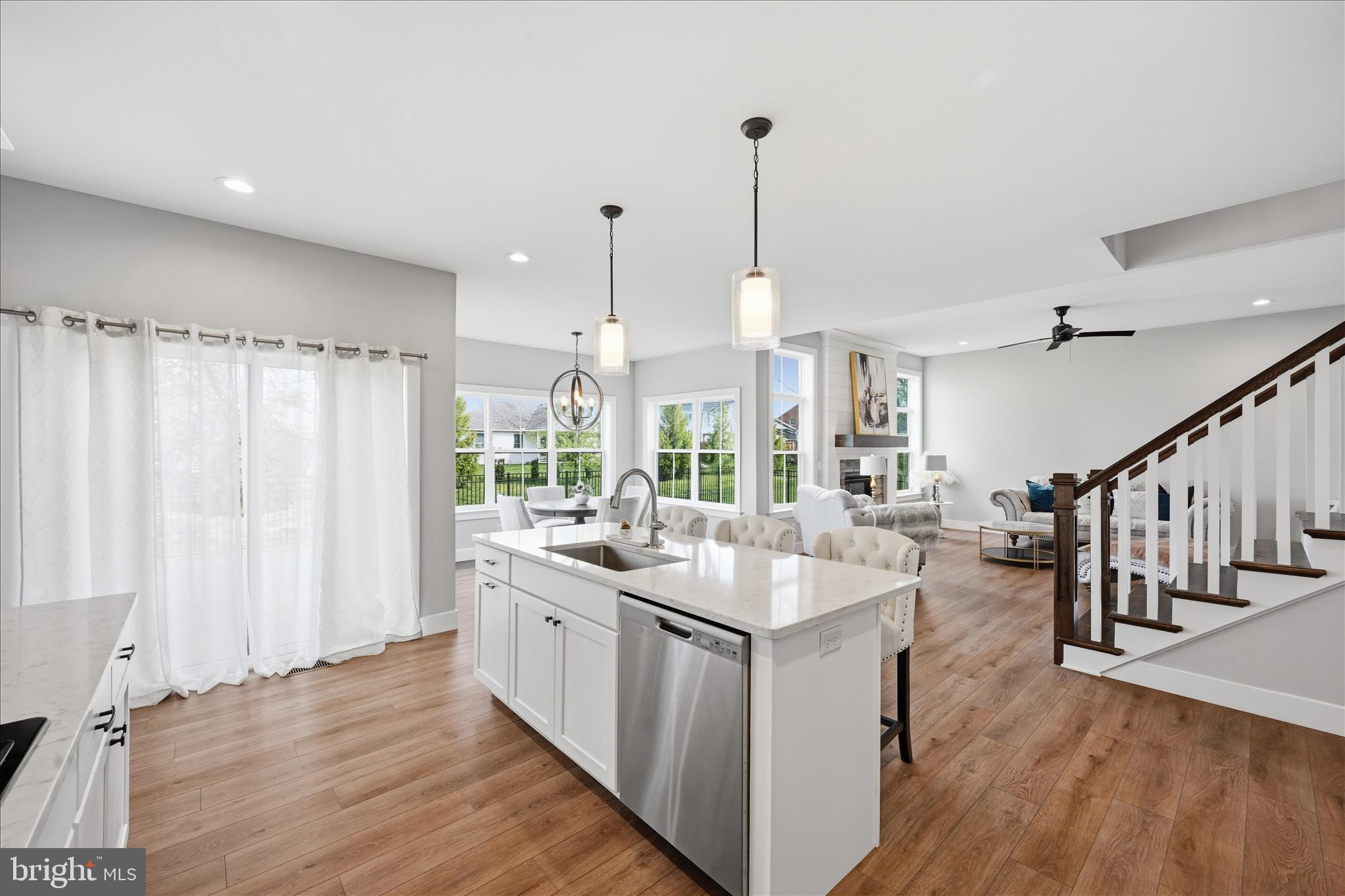 WRIGHT'S LANDING - Residential