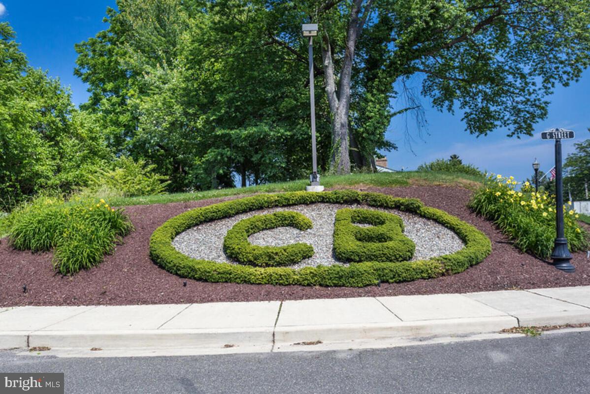 RICHFIELD STATION VILLAGE - Residential