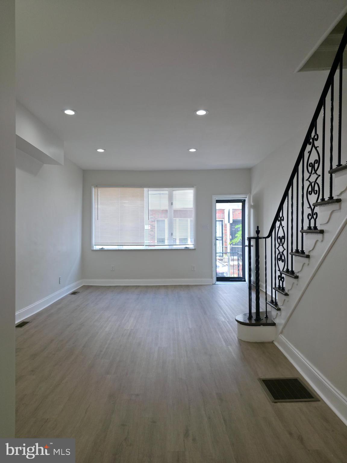 WEST PASSYUNK - Residential