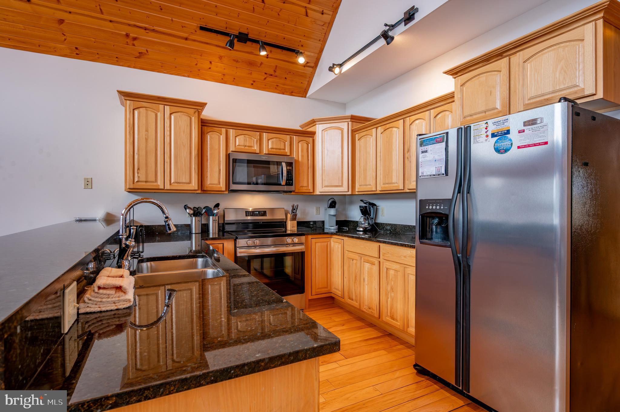 CEDAR SHORES - Residential