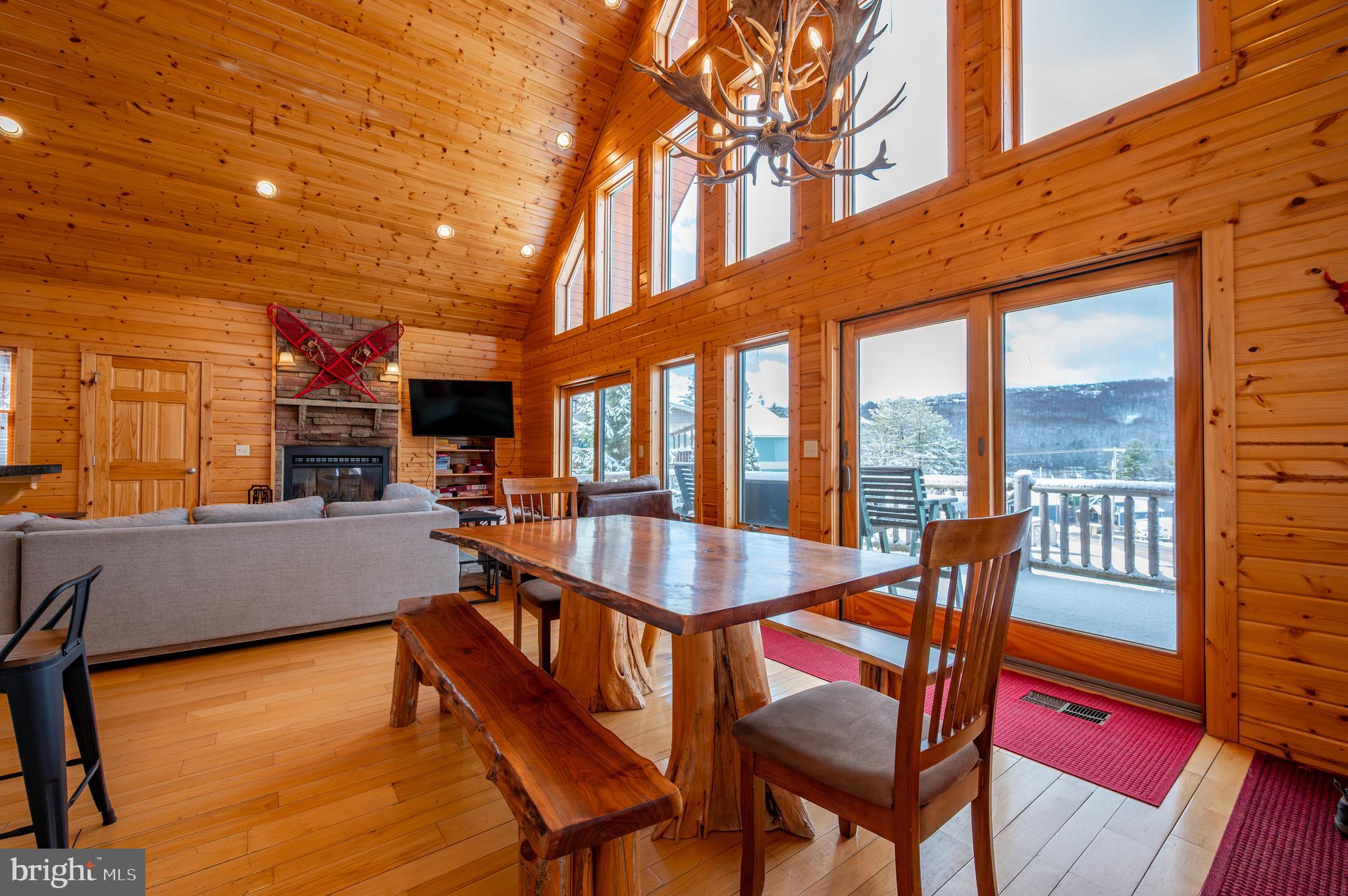 CEDAR SHORES - Residential