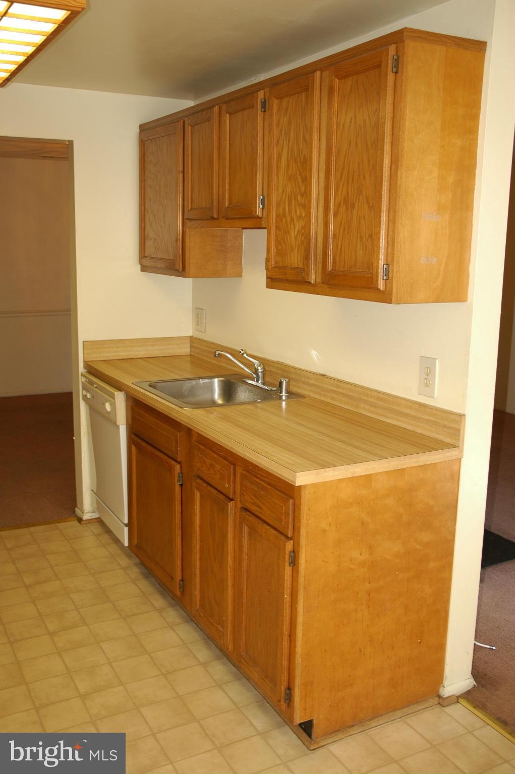 FARMINGDALE - Residential