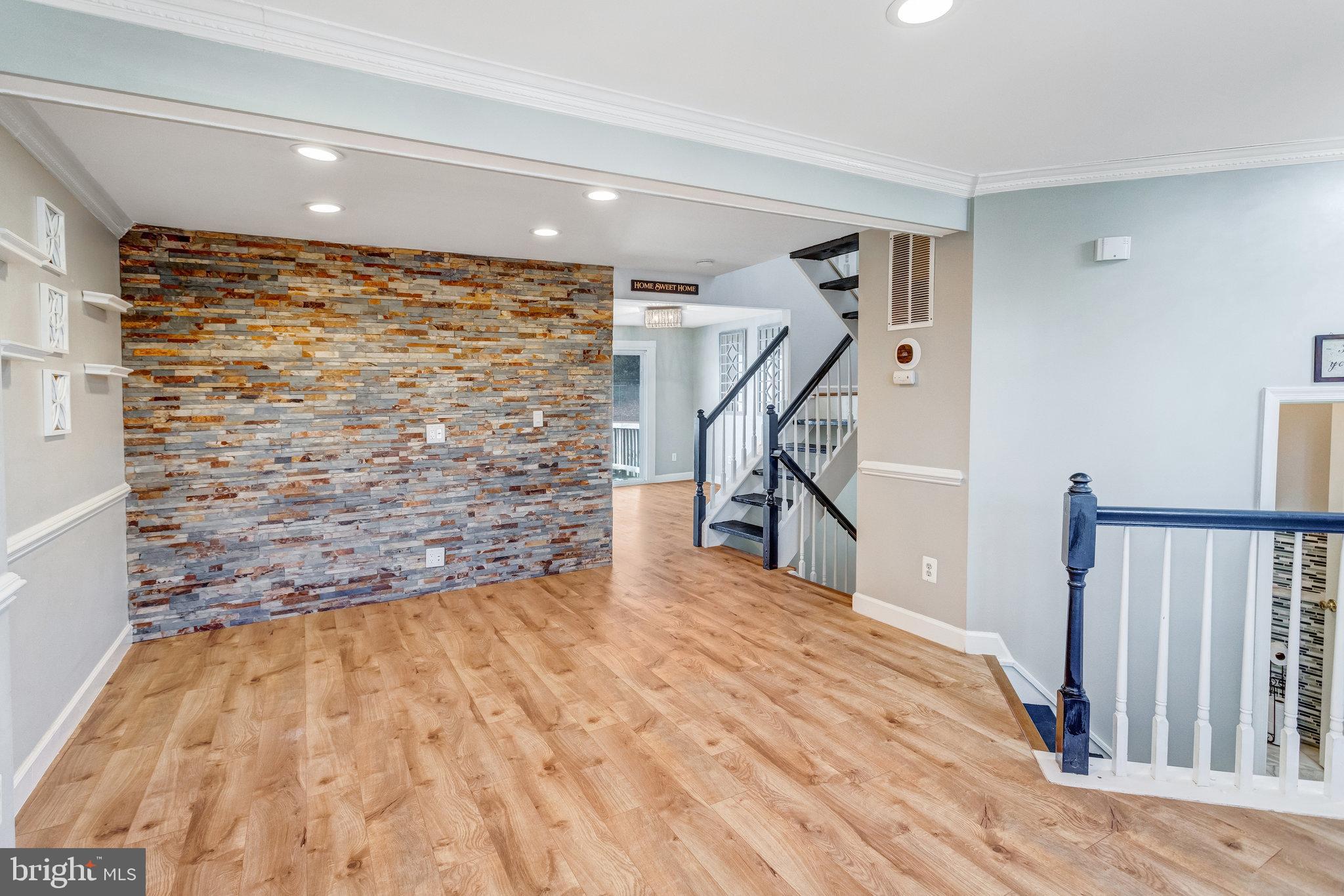 OLD BRIDGE ESTATES - Residential