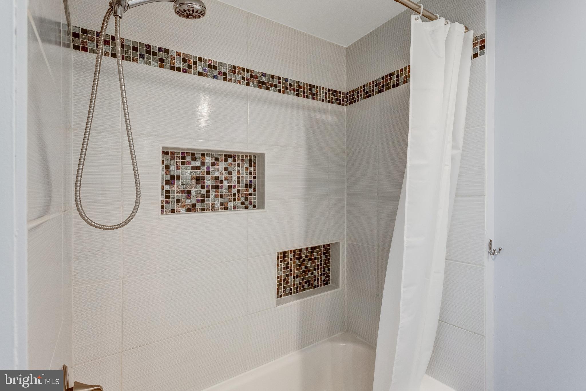 OLD BRIDGE ESTATES - Residential