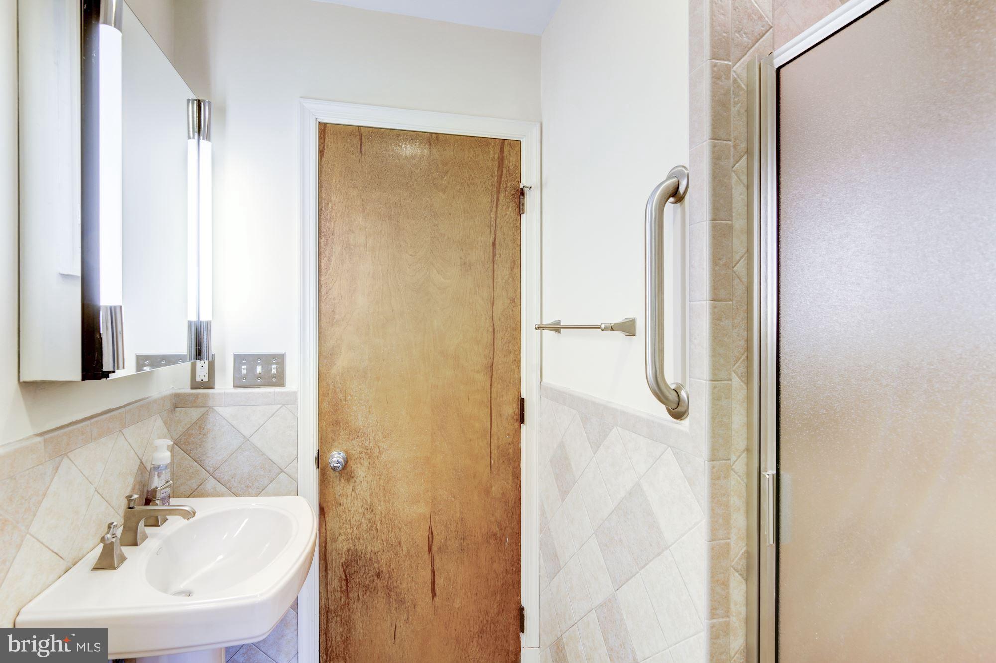 NORTH SEVERNA PARK - Residential