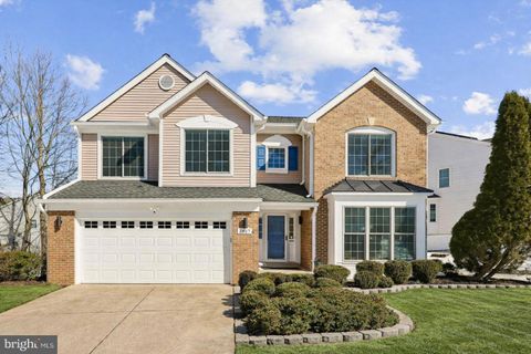 Photo of 2817 Jutland Road, KENSINGTON, MD 20895 (MLS # MDMC2217782)