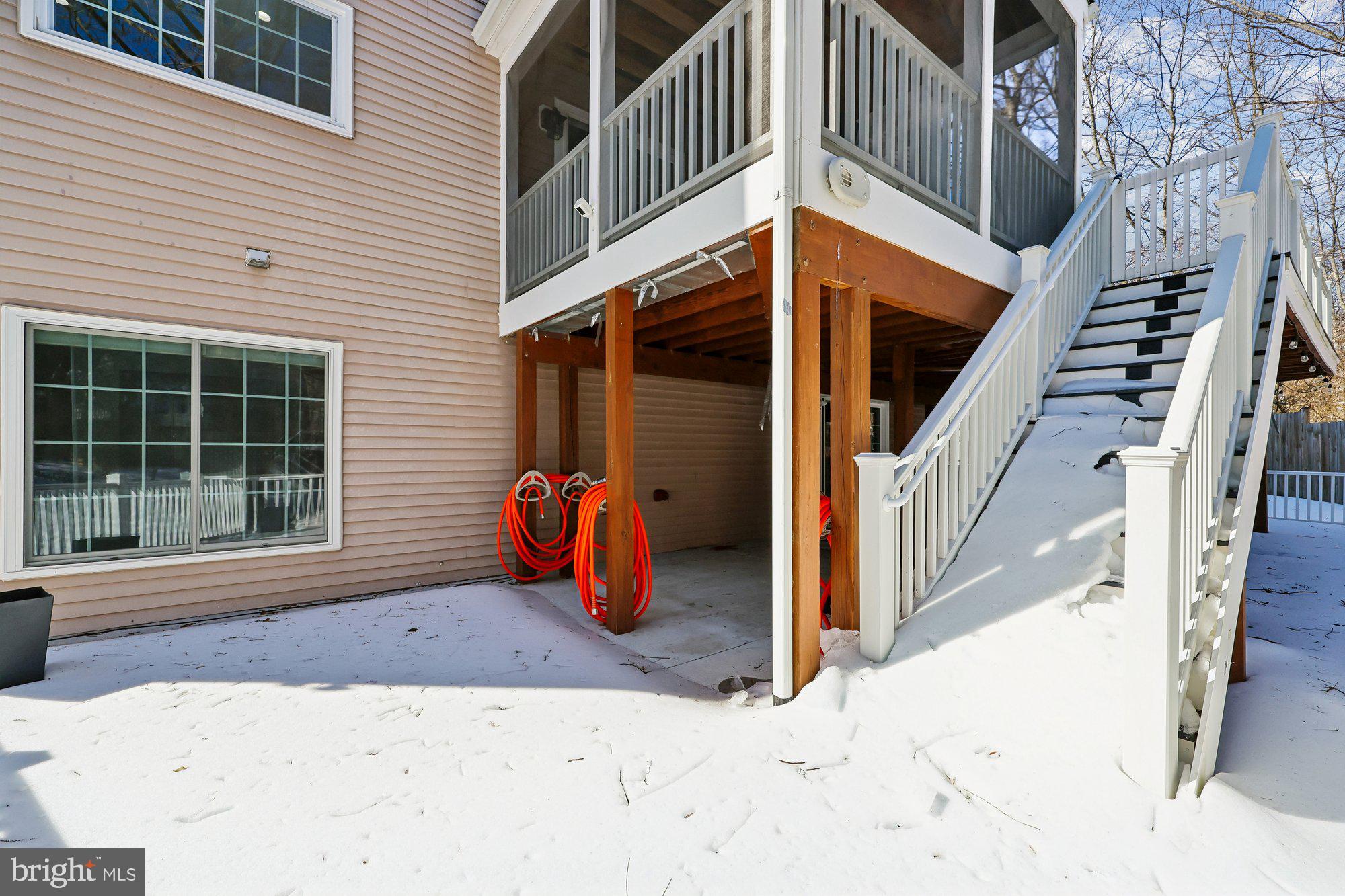 KENSINGTON HEIGHTS - Residential