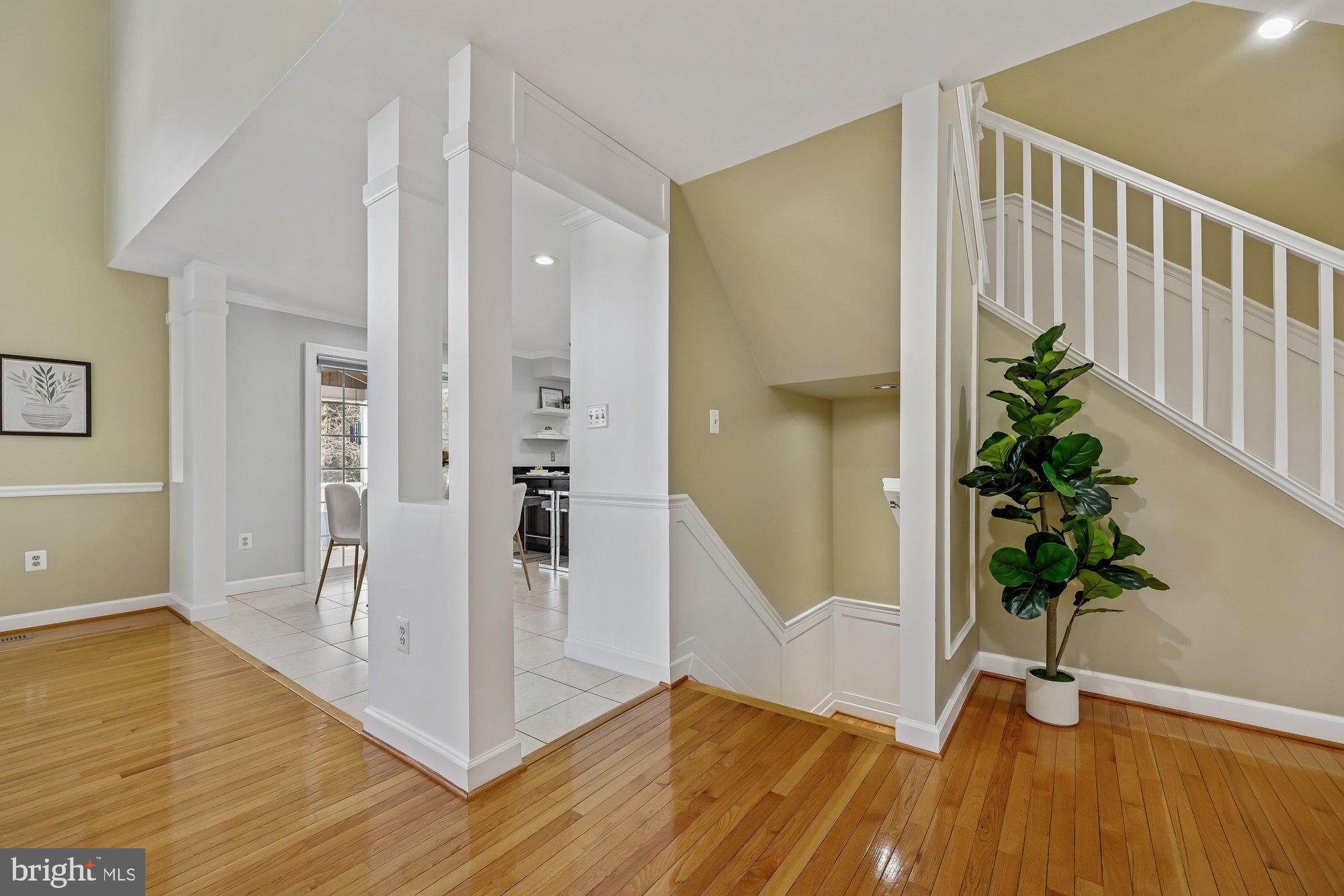 KENSINGTON HEIGHTS - Residential