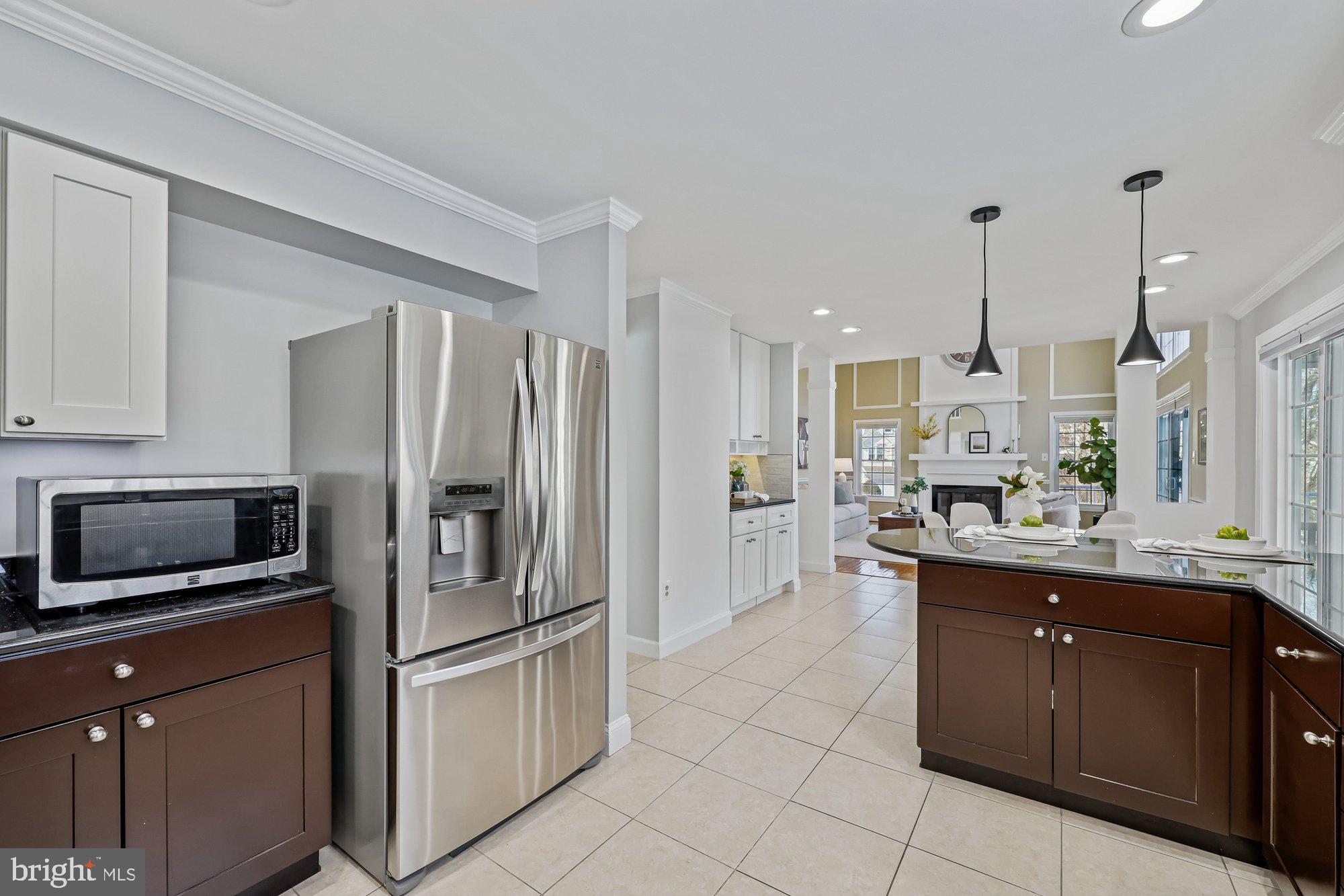 KENSINGTON HEIGHTS - Residential