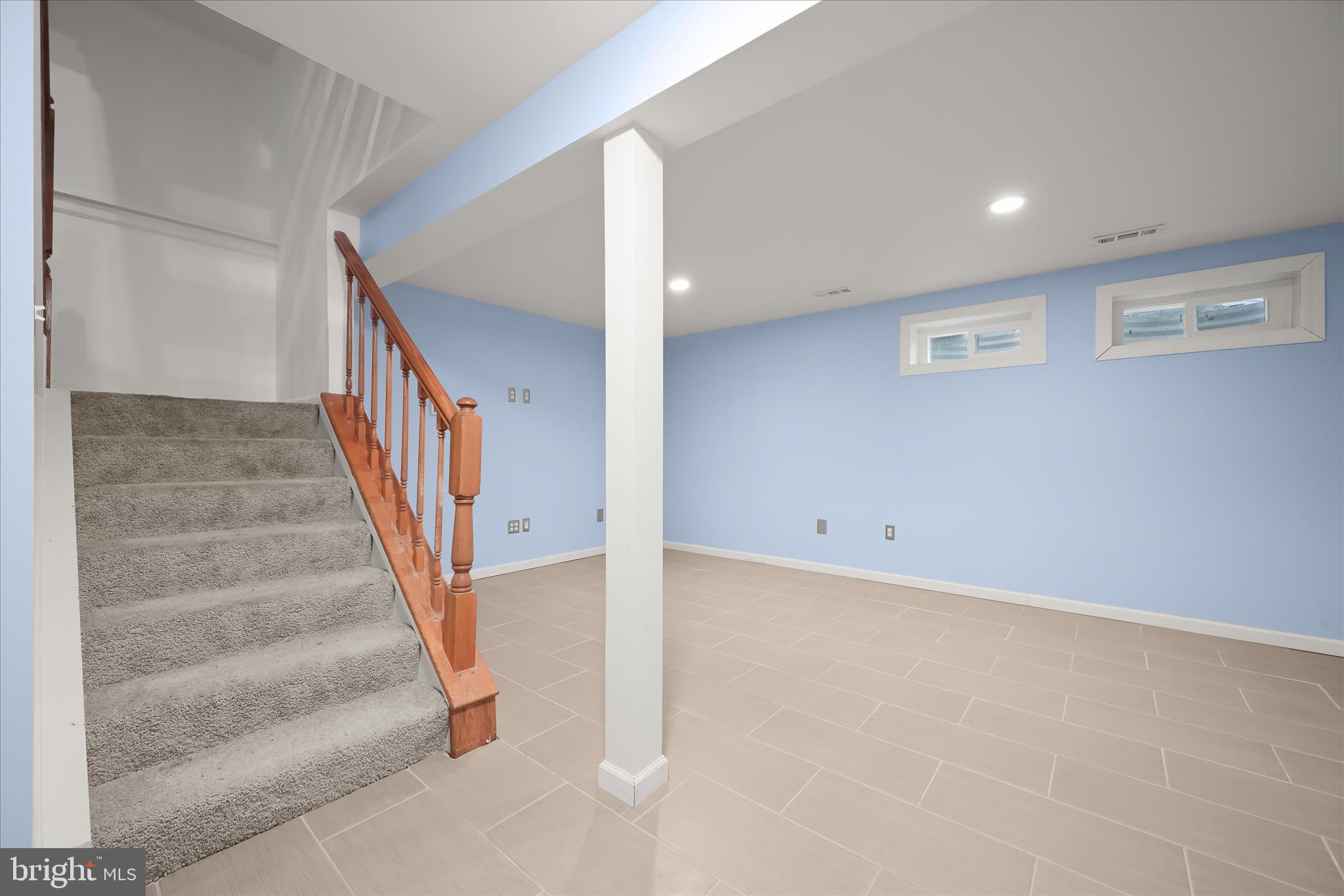 CROSBY HILL - Residential