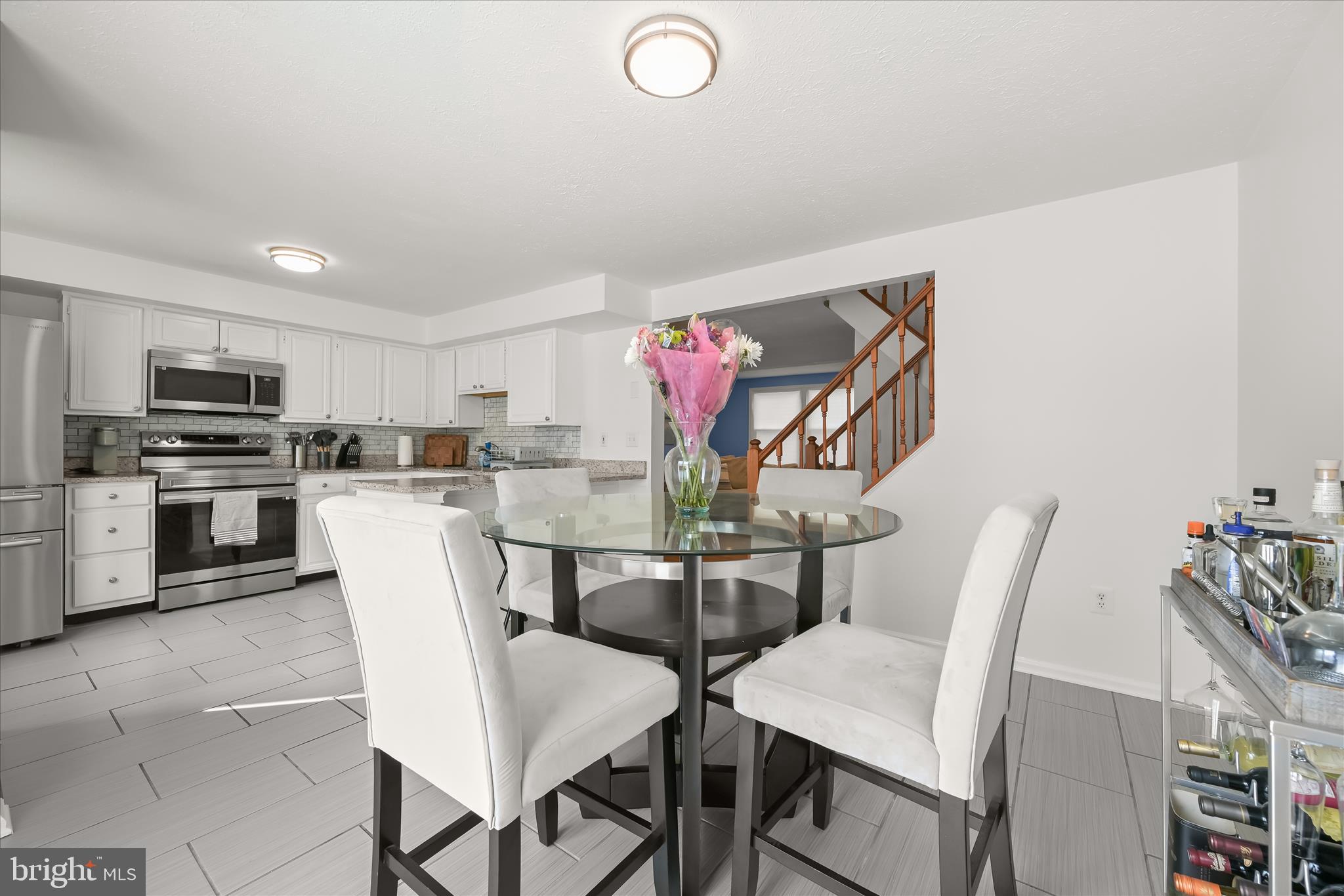 CROSBY HILL - Residential