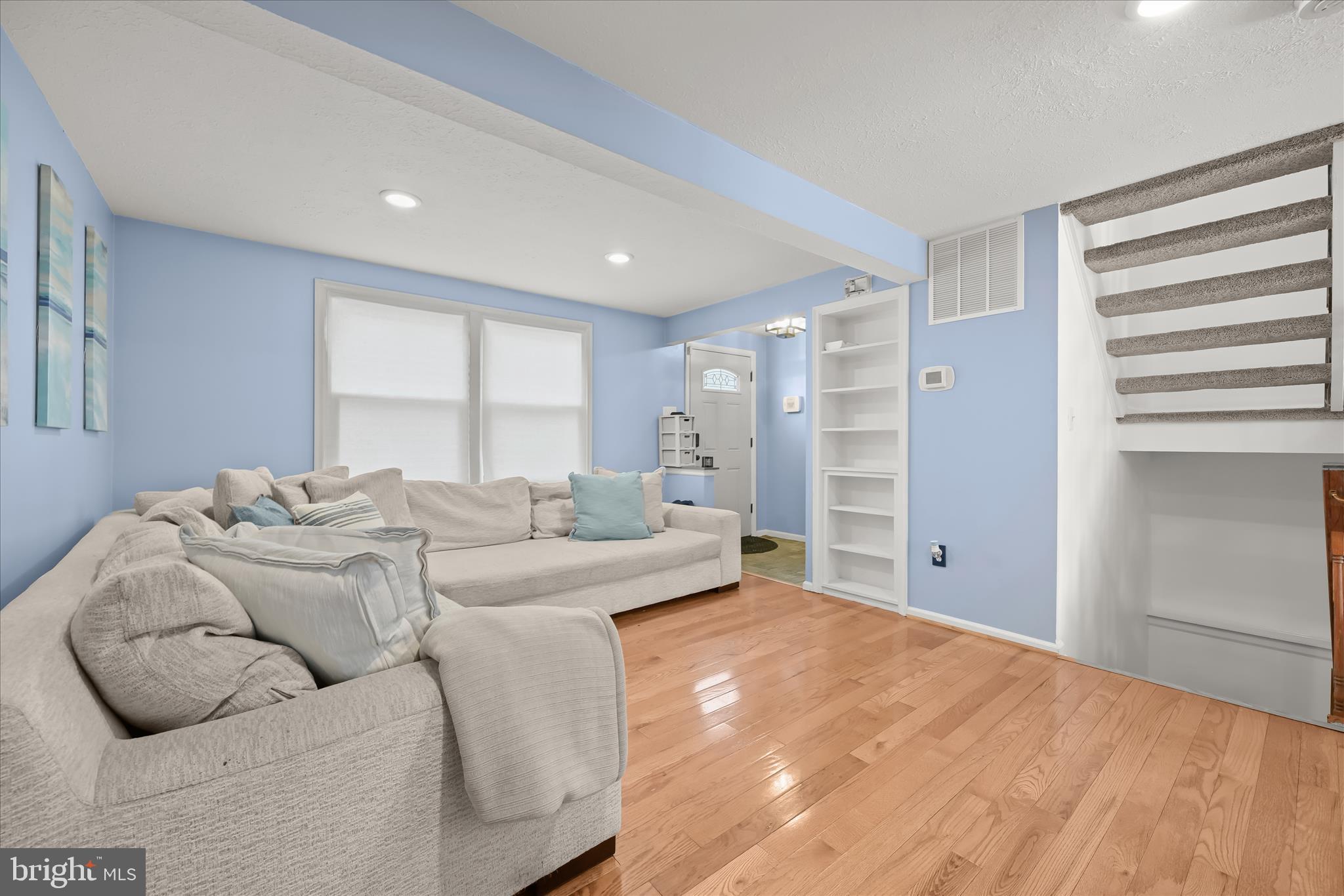 CROSBY HILL - Residential