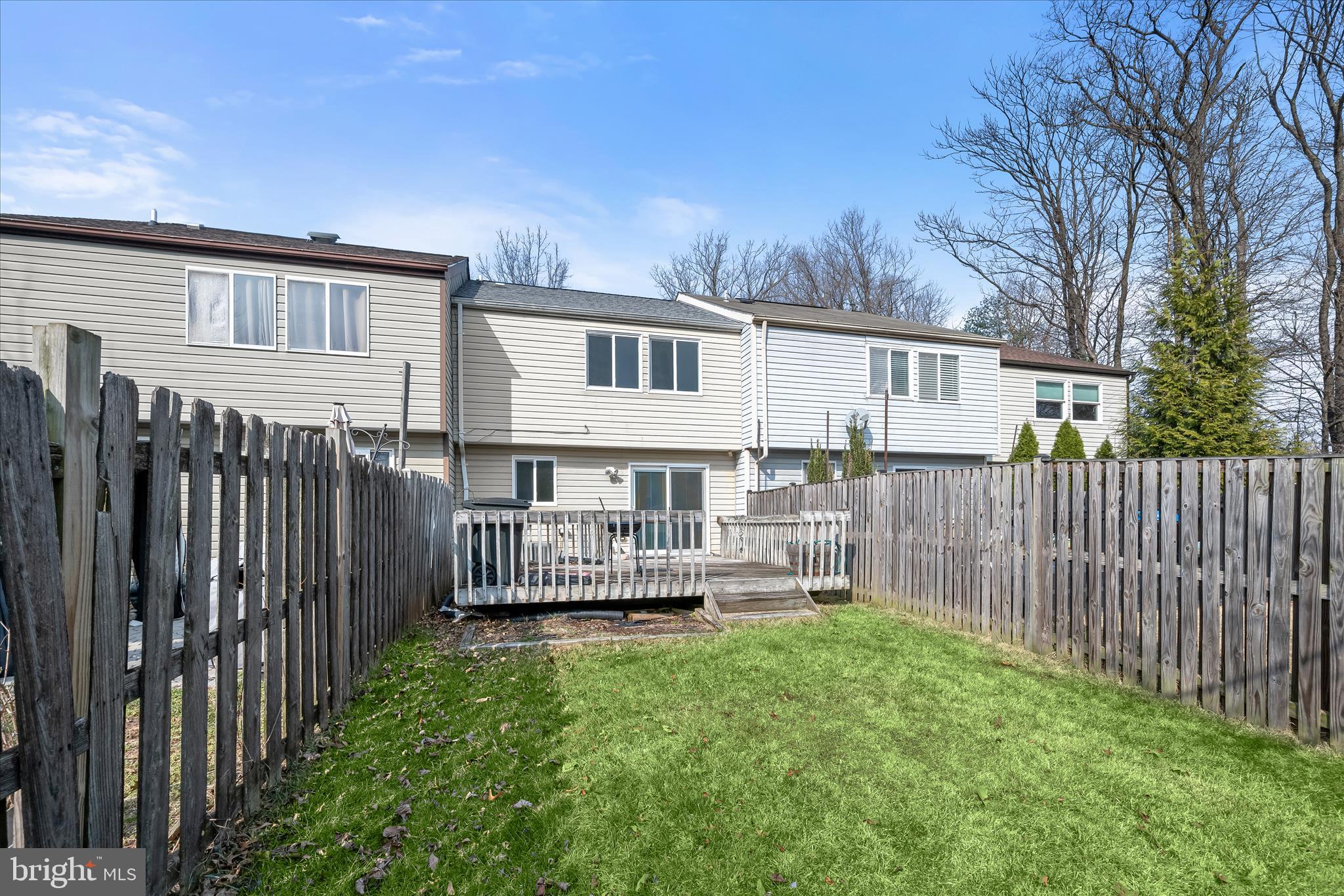 CROSBY HILL - Residential