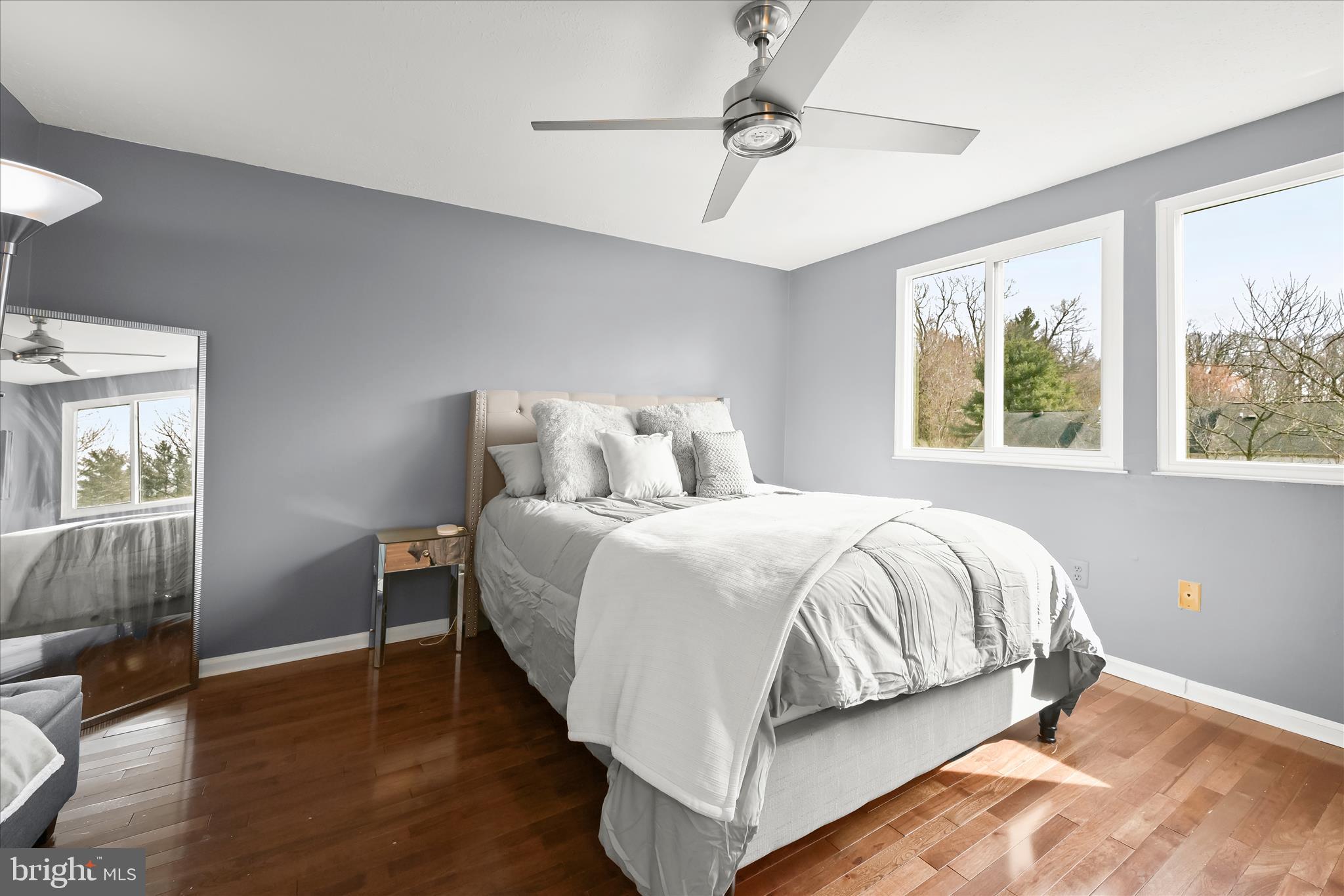 CROSBY HILL - Residential