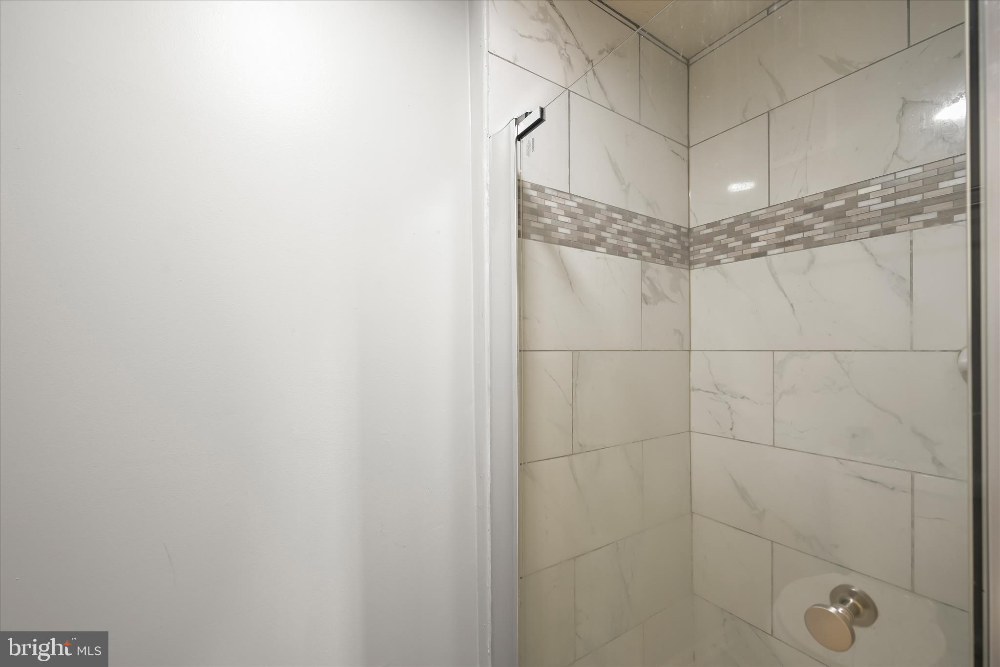 CROSBY HILL - Residential